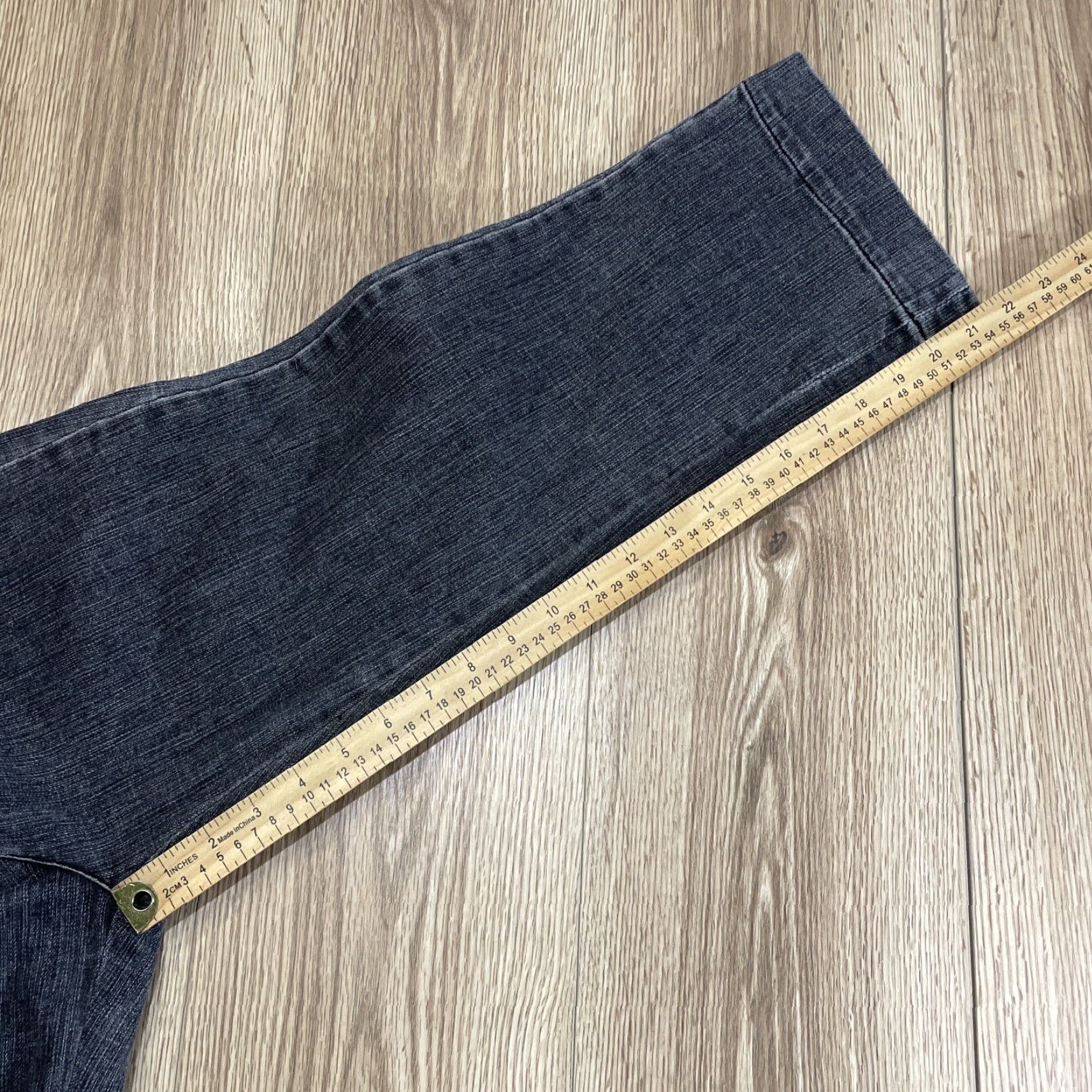 White House Black Market White House Black Market Crop Capri Jeans Embroidered Blue Size 6 Womens Size 28" / US 6 / IT 42 - 6 Thumbnail