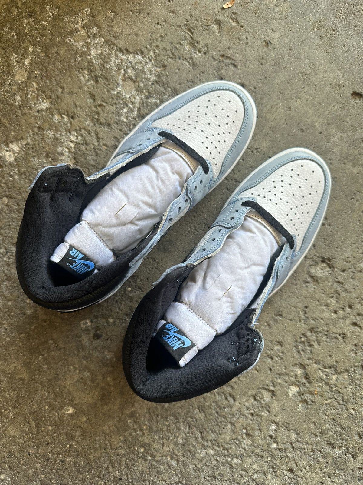 Jordan Brand Nike Air Jordan 1 Retro High OG University Blue size 11 Size US 11 / EU 44 - 3 Thumbnail
