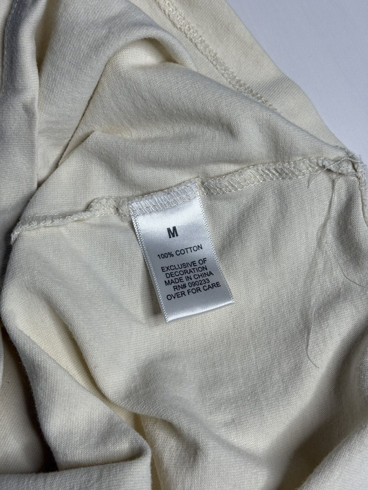 Essentials Essentials FOG FW16 Front Logo Tee “Cream” [XL] PREOWNED Size US XL / EU 56 / 4 - 5 Thumbnail