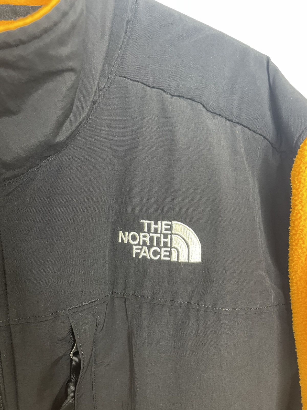 The North Face The North Face Denali Polartec Jacket Yellow Black Large Size US L / EU 52-54 / 3 - 2 Thumbnail
