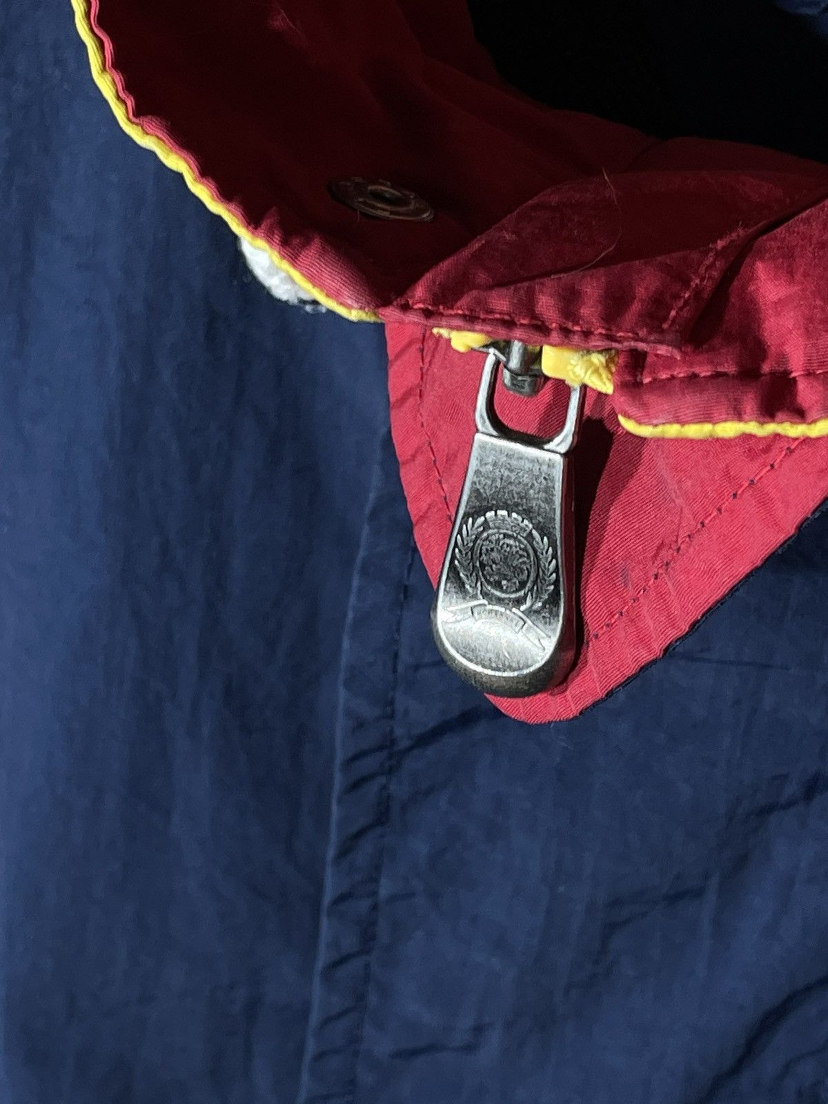 Tommy Hilfiger × Vintage Jacket Tommy Hilfiger Spell Out 90’s Vintage Size US L / EU 52-54 / 3 - 9 Thumbnail