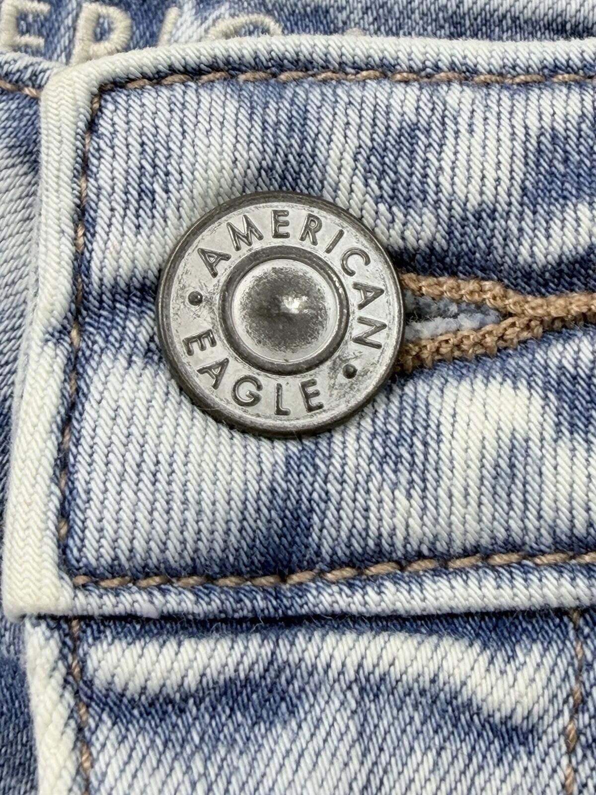 American Eagle Outfitters American Eagle Woman’s Light Wash Distressed Jeggings Size 6 Size 28" / US 6 / IT 42 - 2 Thumbnail
