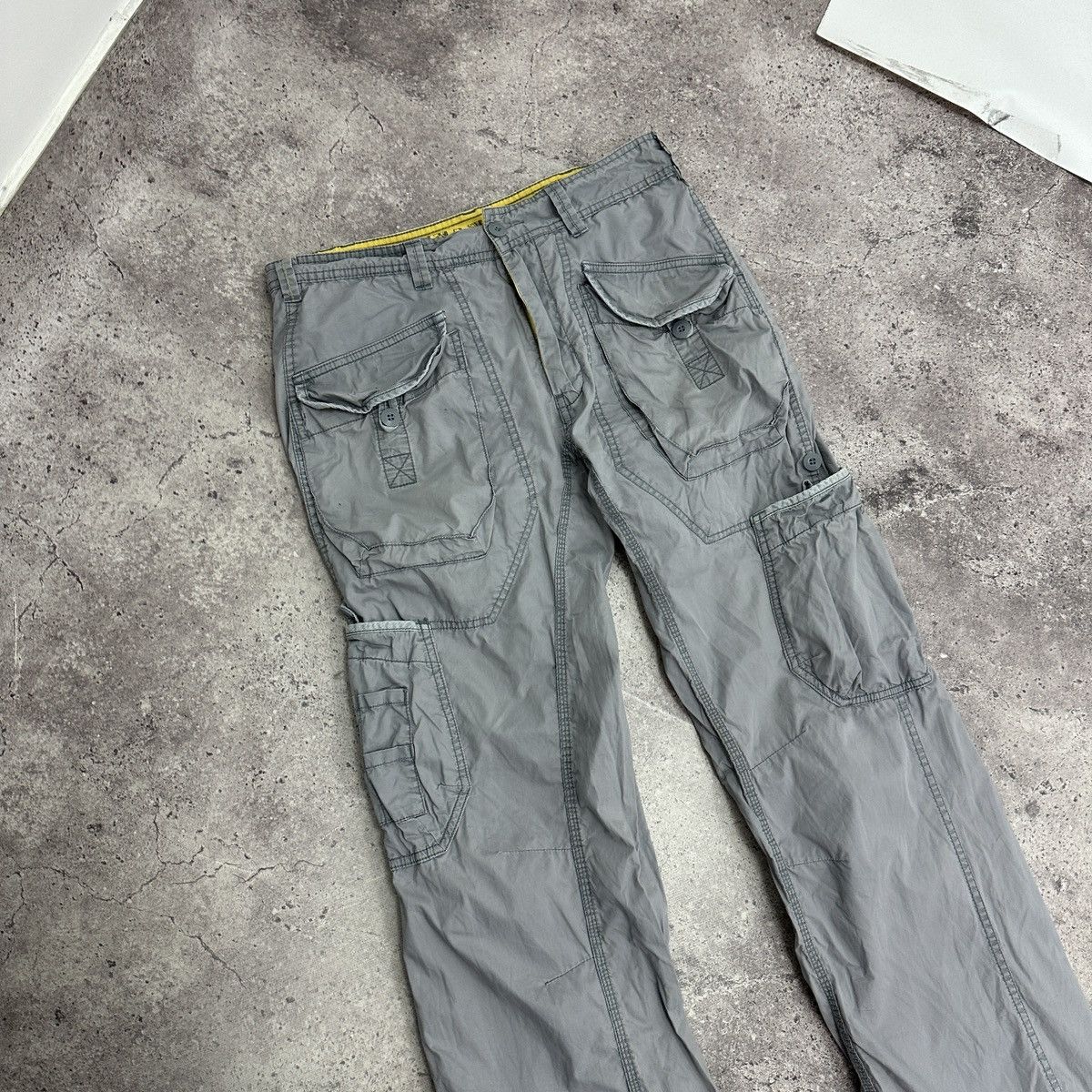Pepe Jeans Vintage 00s Pepe Jeans multi pocket cargo jeans y2k hype og Size US 31 - 5 Thumbnail
