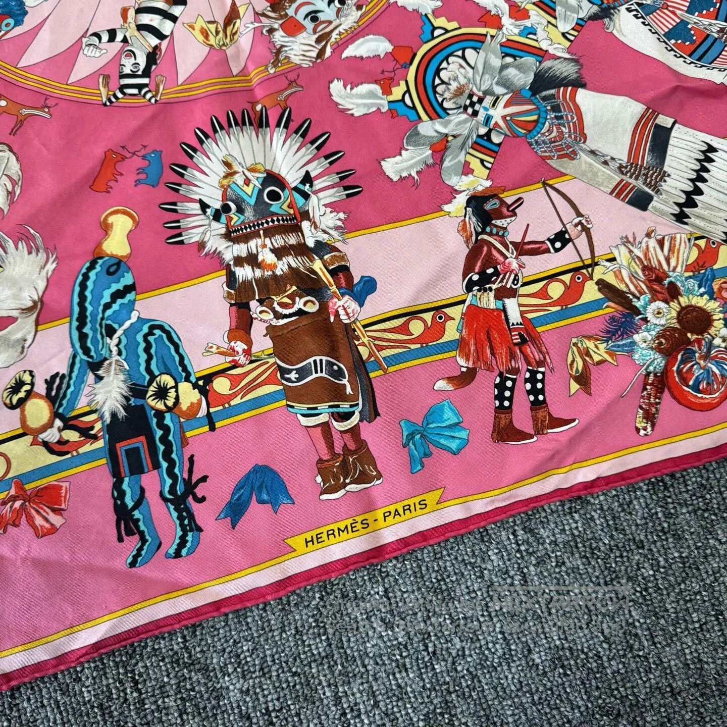 Hermes Hermes Pink "Cathinar God" scarf| Size ONE SIZE - 3 Thumbnail