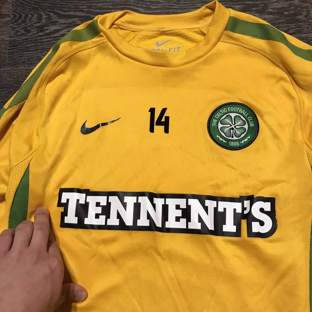 Nike Celtic Nike soccer jersey football club longsleeve M Size US M / EU 48-50 / 2 - 5 Thumbnail
