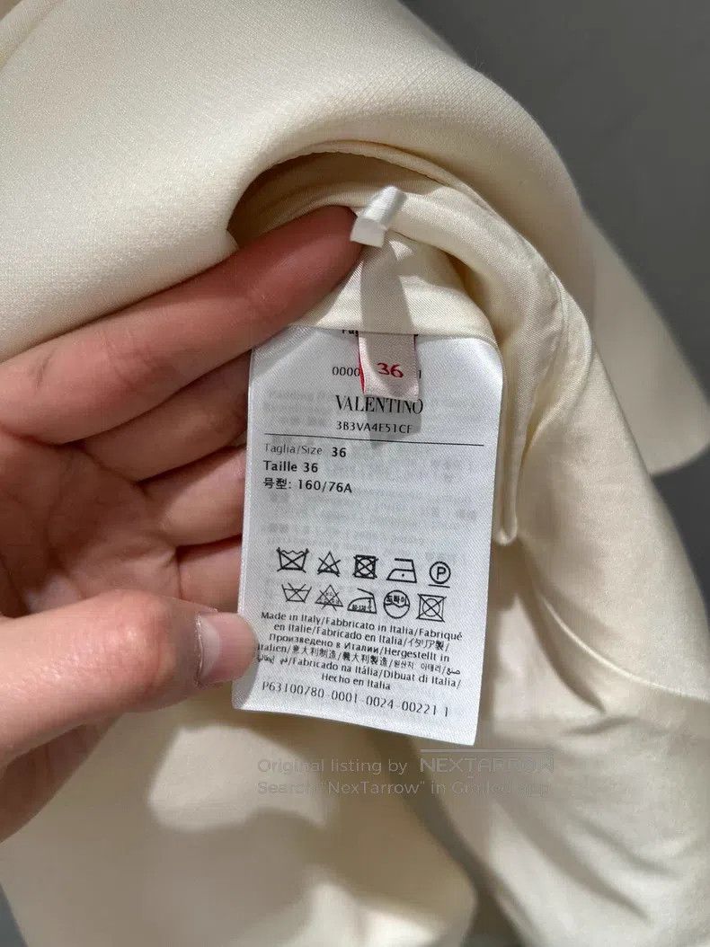 Valentino Valentino Short-sleeved dress Size S / US 4 / IT 40 - 3 Thumbnail