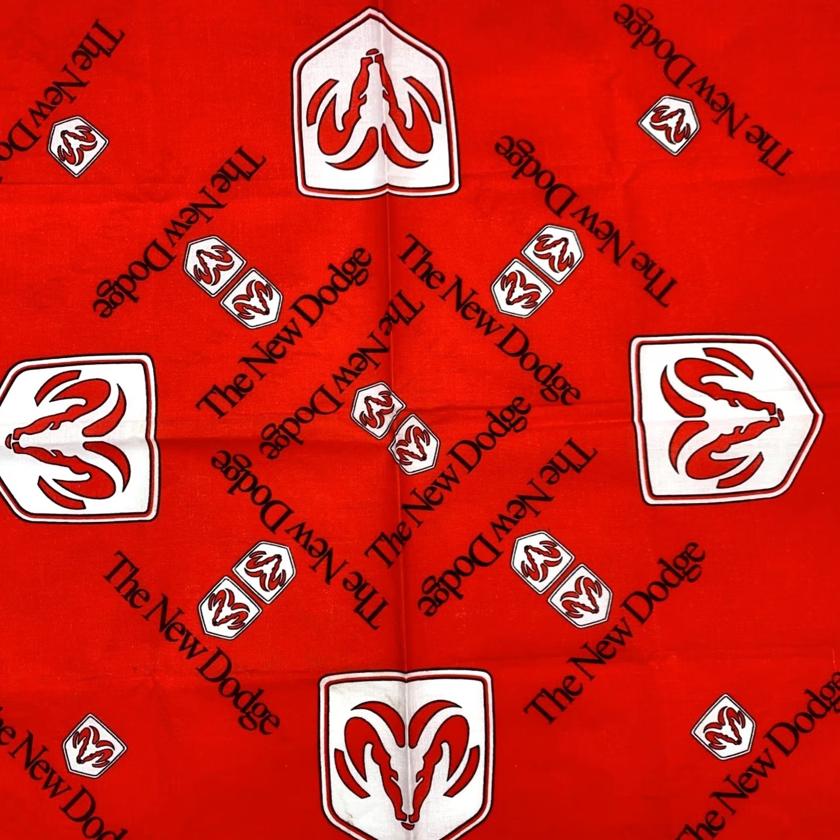 Vintage Vintage Red White Bandana - 21" x 21" Scarf Size ONE SIZE - 3 Thumbnail