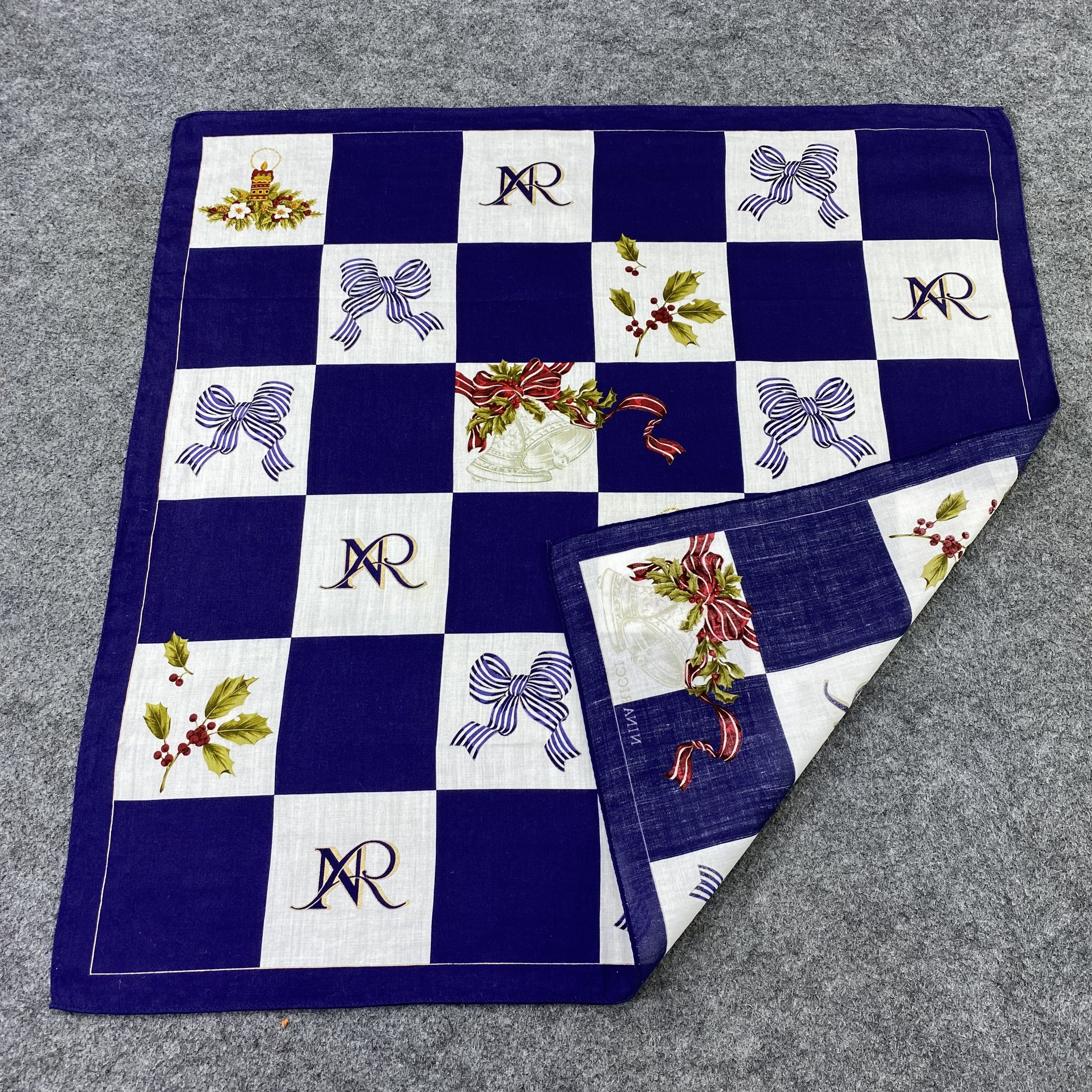Nina Ricci Nina Ricci Handkerchief / Bandana / Neckerchief-B1302 Size ONE SIZE - 6 Thumbnail