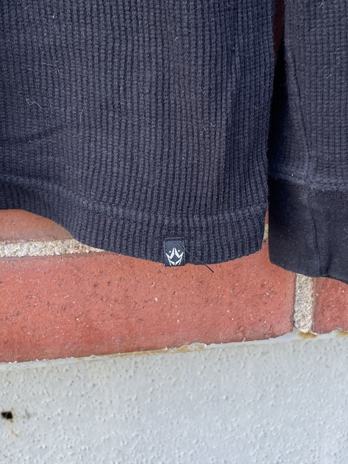 Rusty Y2k Men's Rusty Thermal Surf Skate Black Long Sleeve Size US L / EU 52-54 / 3 - 3 Thumbnail