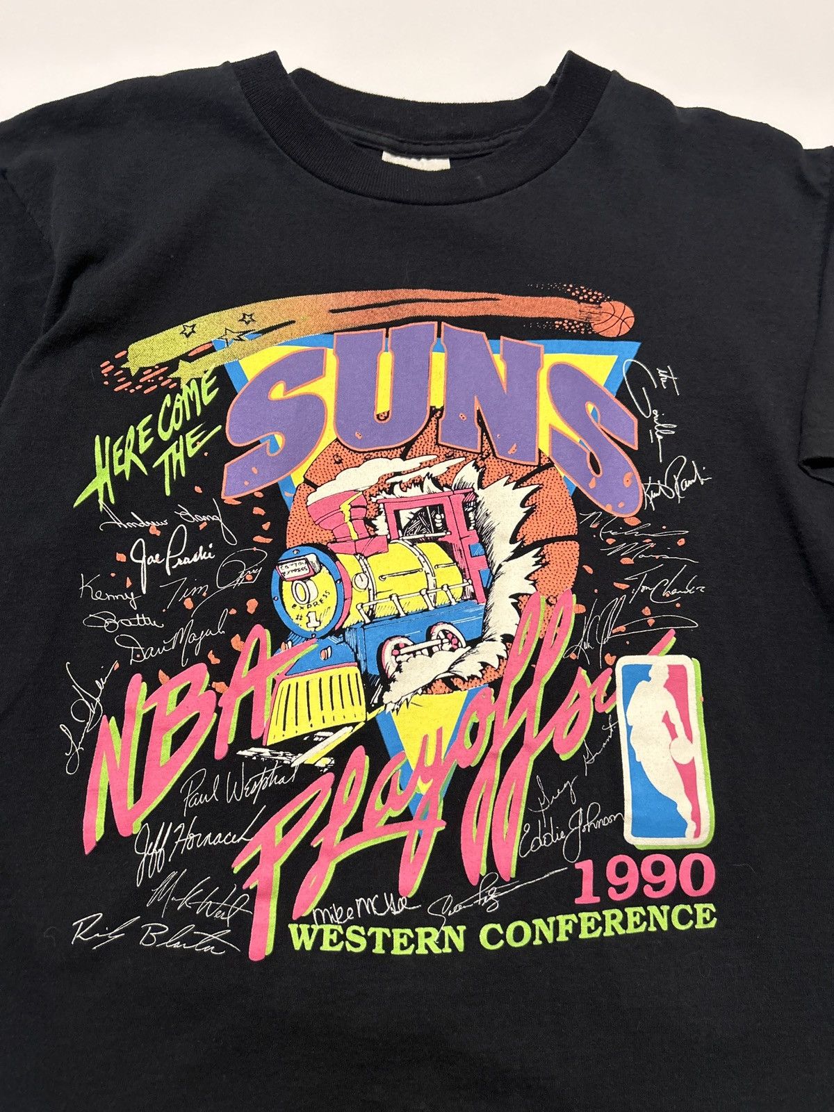 NBA Vintage Phoenix Suns 1990 Playoffs Train Breakthrough Tshirt Size US L / EU 52-54 / 3 - 2 Thumbnail