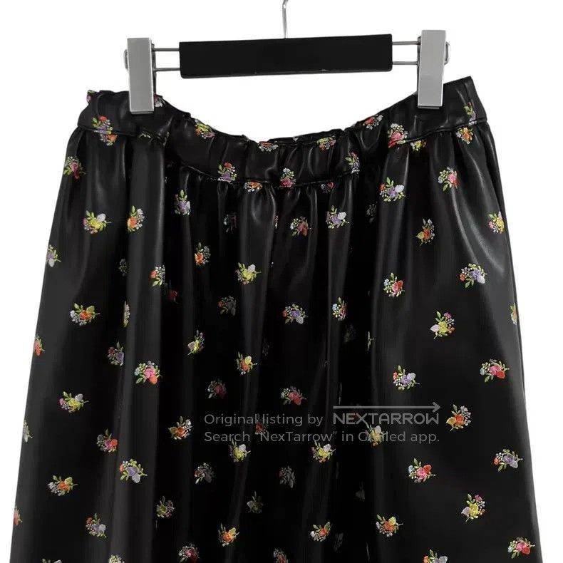 Comme des Garcons Comme des Garcons size S Little Flower Embroidered Skirt Size 23" - 3 Thumbnail