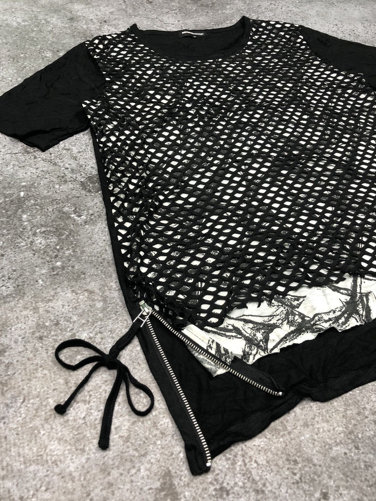 semanticdesign Semantic Design Black T-Shirt Uniqueee Size US M / EU 48-50 / 2 - 4 Thumbnail