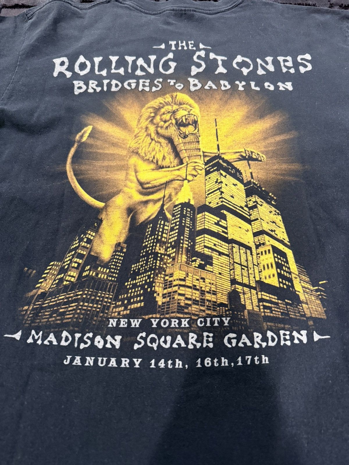The Rolling Stones The Rolling Stones 1997 Bridges Babylon T-Shirt size Large Size US L / EU 52-54 / 3 - 4 Thumbnail