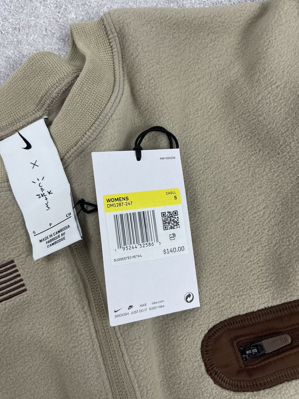 Nike × Travis Scott Nike x Travis Scott NRG Cactus Fleece Pullover Sweatshirt S Size S / US 4 / IT 40 - 14 Thumbnail