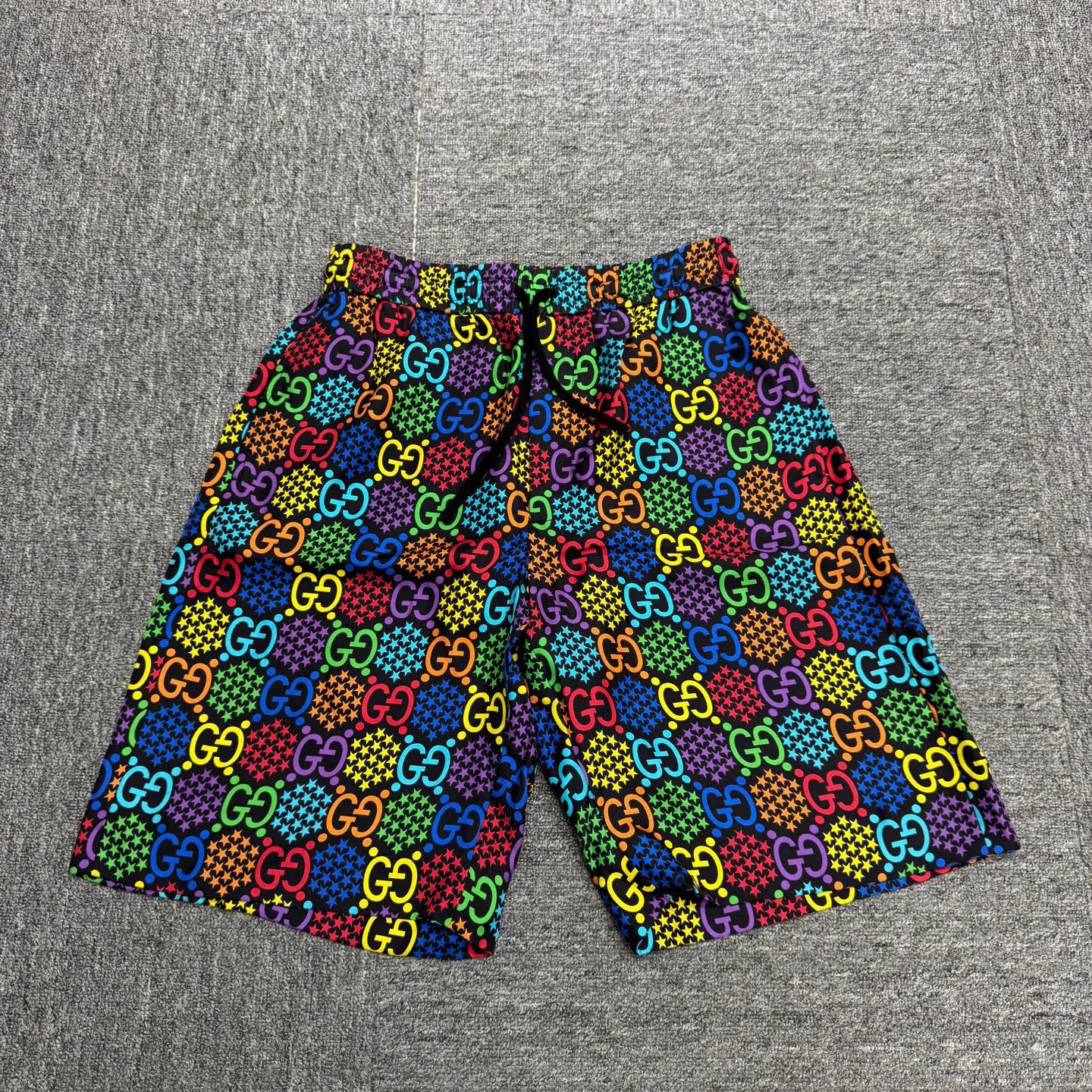 Gucci Gucci GG Multicolor Silk Shorts 44 Size US 28 / EU 44 - 1 Thumbnail
