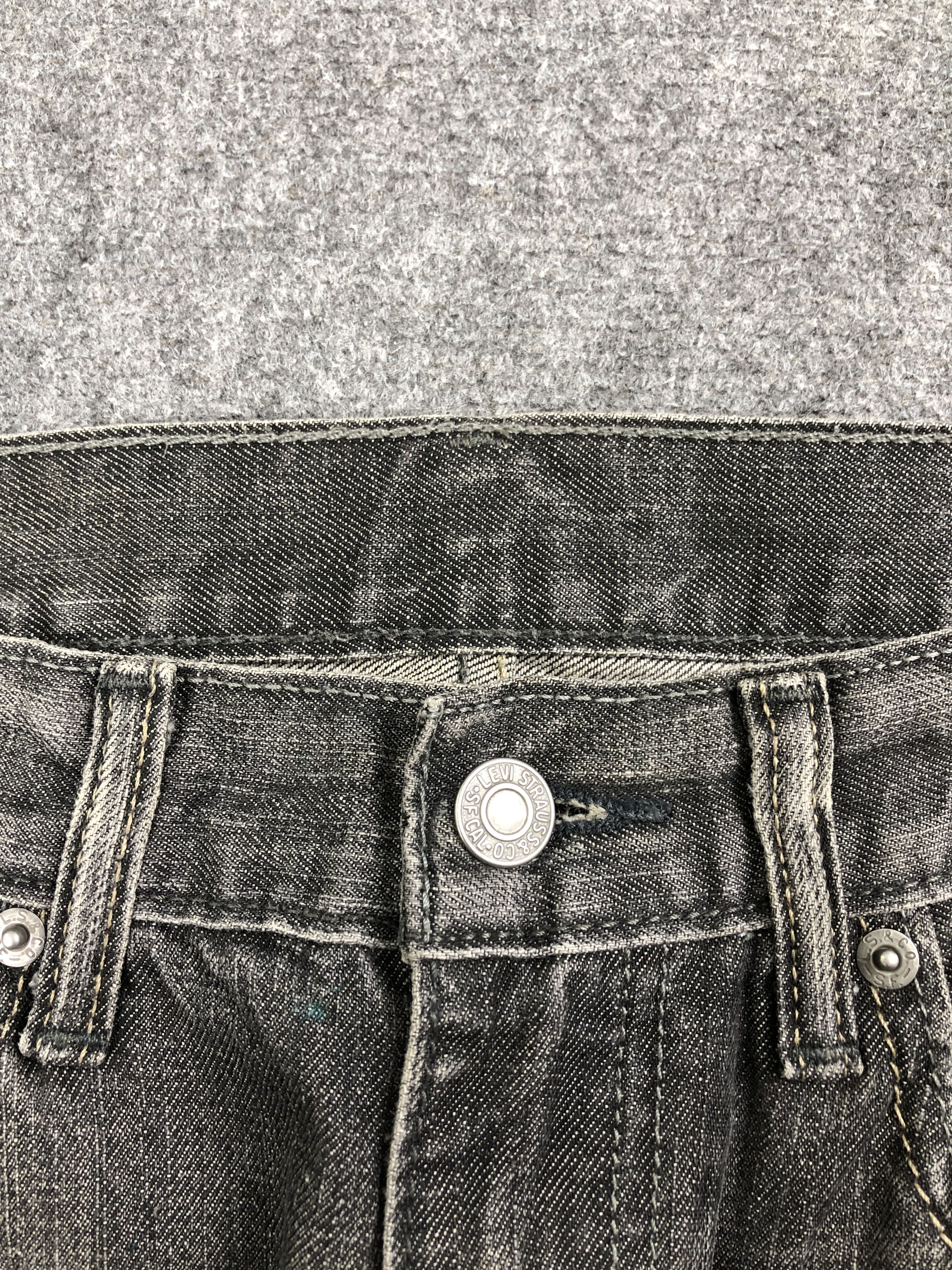 Levi's Vintage Levis 513 Slim FitnFaded Black Jeans DP2517 Size US 30 / EU 46 - 11 Thumbnail