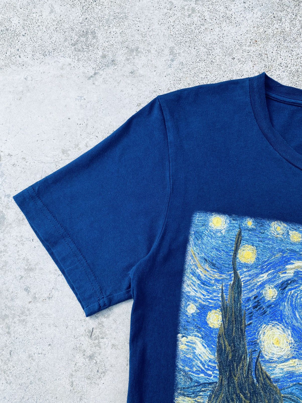 Vintage Vintage Y2k Beyond Van Gogs Art Tees Size US S / EU 44-46 / 1 - 5 Thumbnail