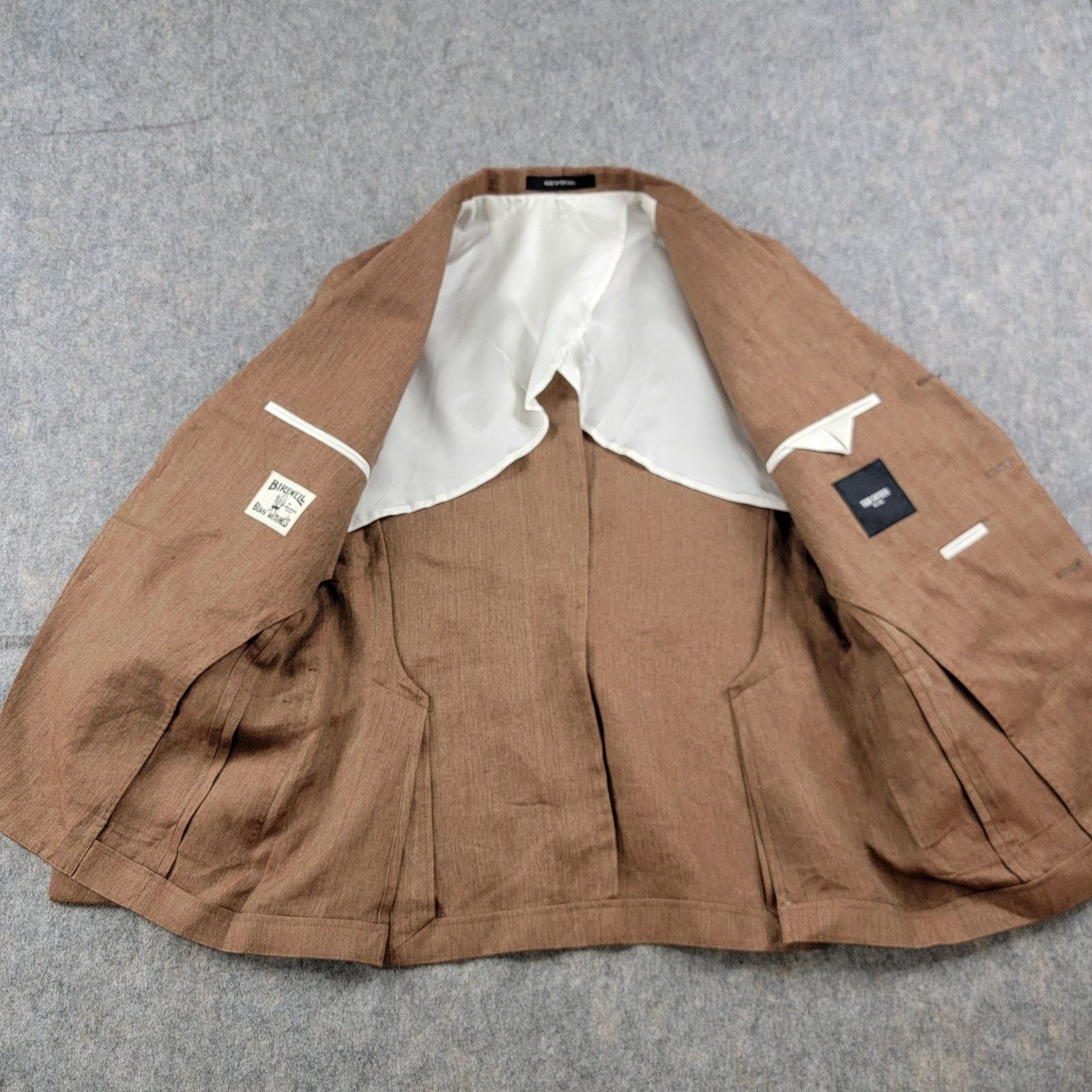 Todd Snyder Birdwell x Todd Snyder Linen Traveler Blazer size 40S Tan Size 40S - 3 Thumbnail