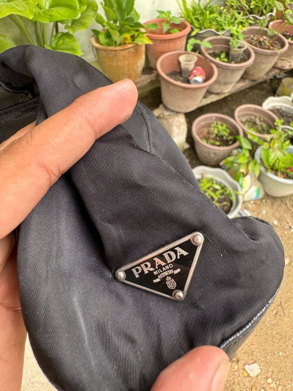 Prada Authentic Prada Hobo Bag Size ONE SIZE - 4 Thumbnail