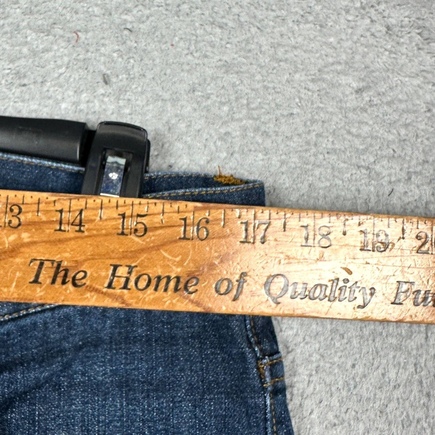 Vintage Torque Motorcycle Co. Mens Jeans Straight Blue Distressed 5 Pocket EUC Regular Inseam 28.5 Size US 32 / EU 48 - 7 Thumbnail