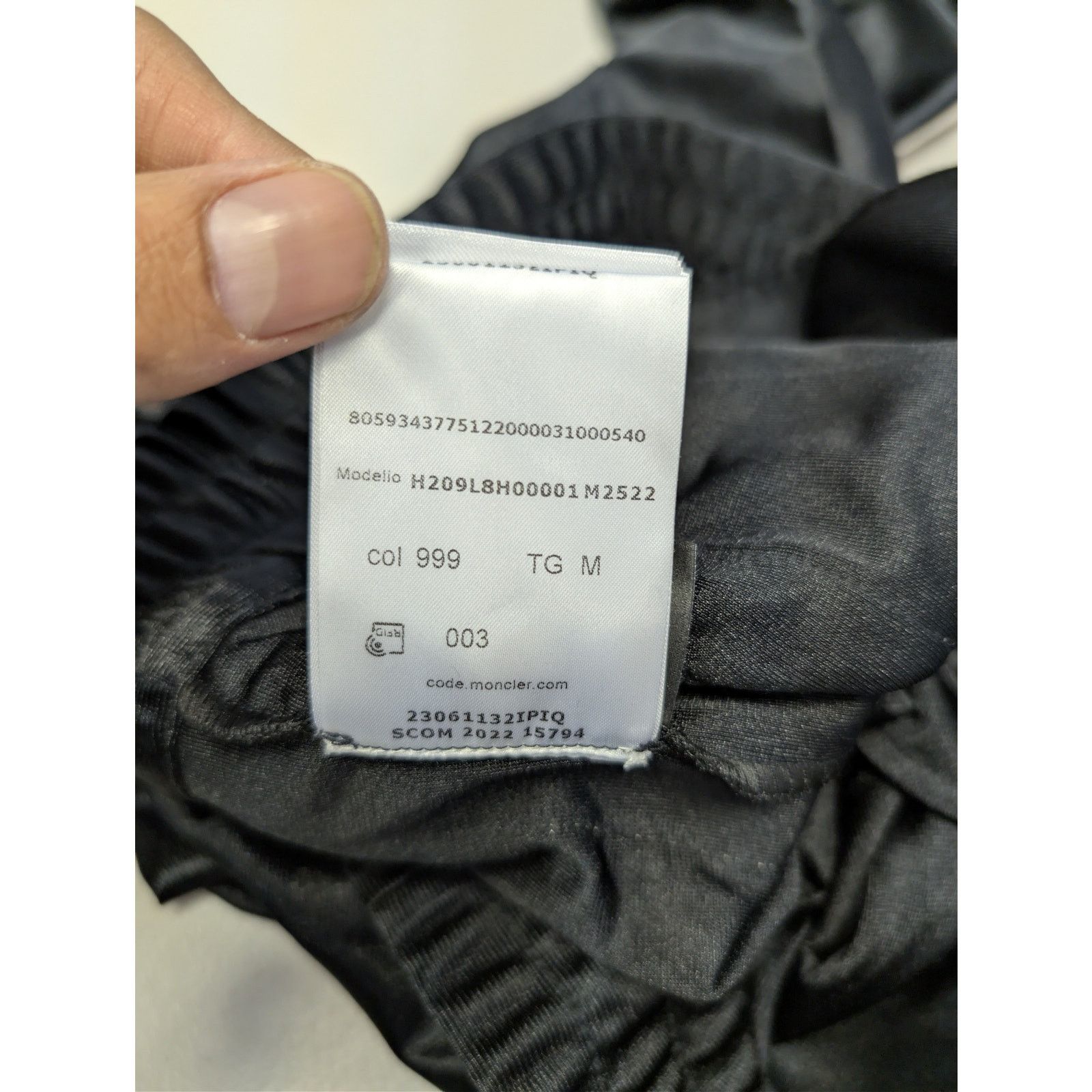 Moncler × Palm Angels o1rshd1 Shiny Track Pants in Black Size US 32 / EU 48 - 22 Thumbnail