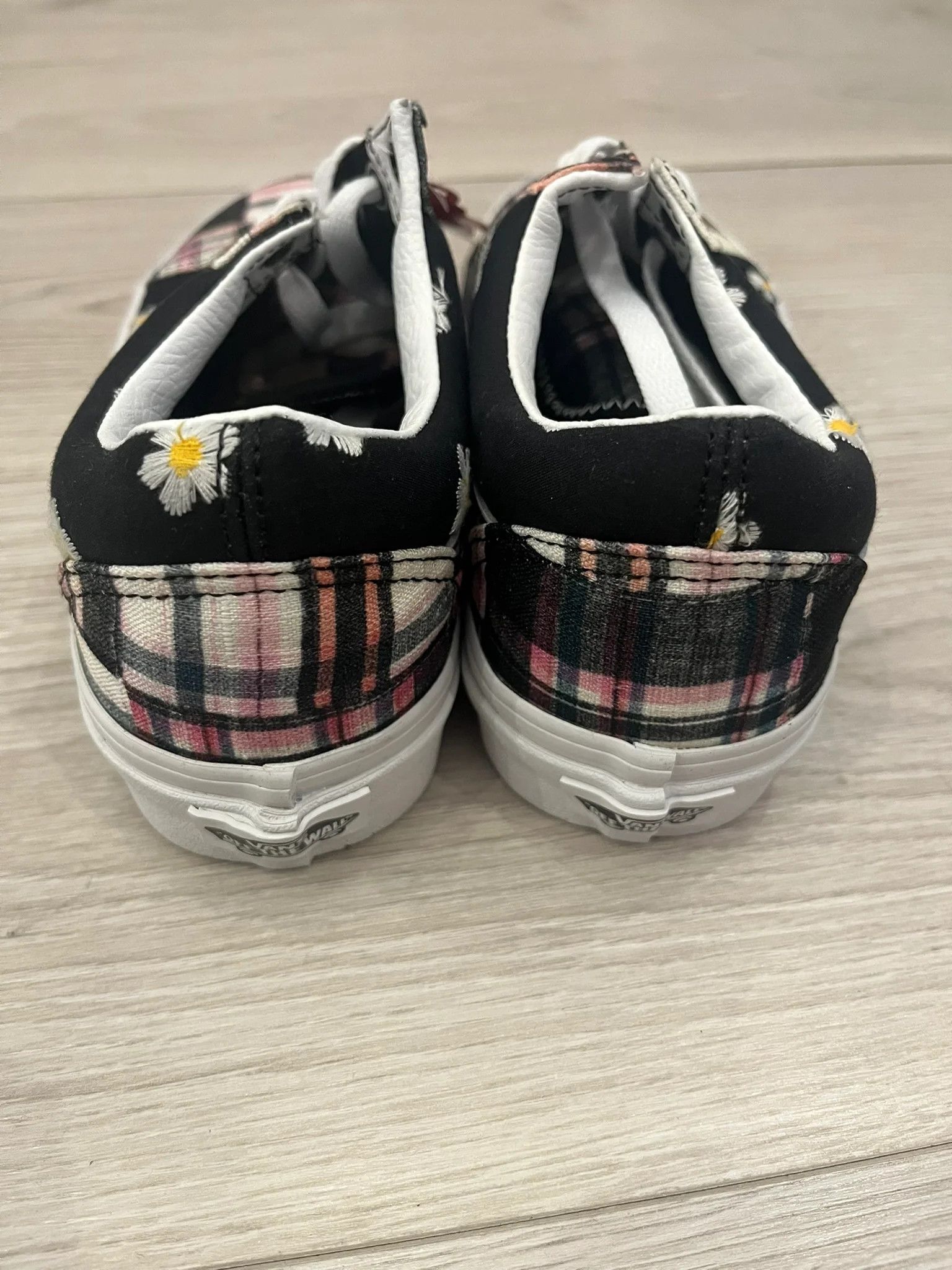 Vans Vans Old Skool Floral Plaid Patchwork Shoes Size US 6.5 / IT 36.5 - 4 Thumbnail