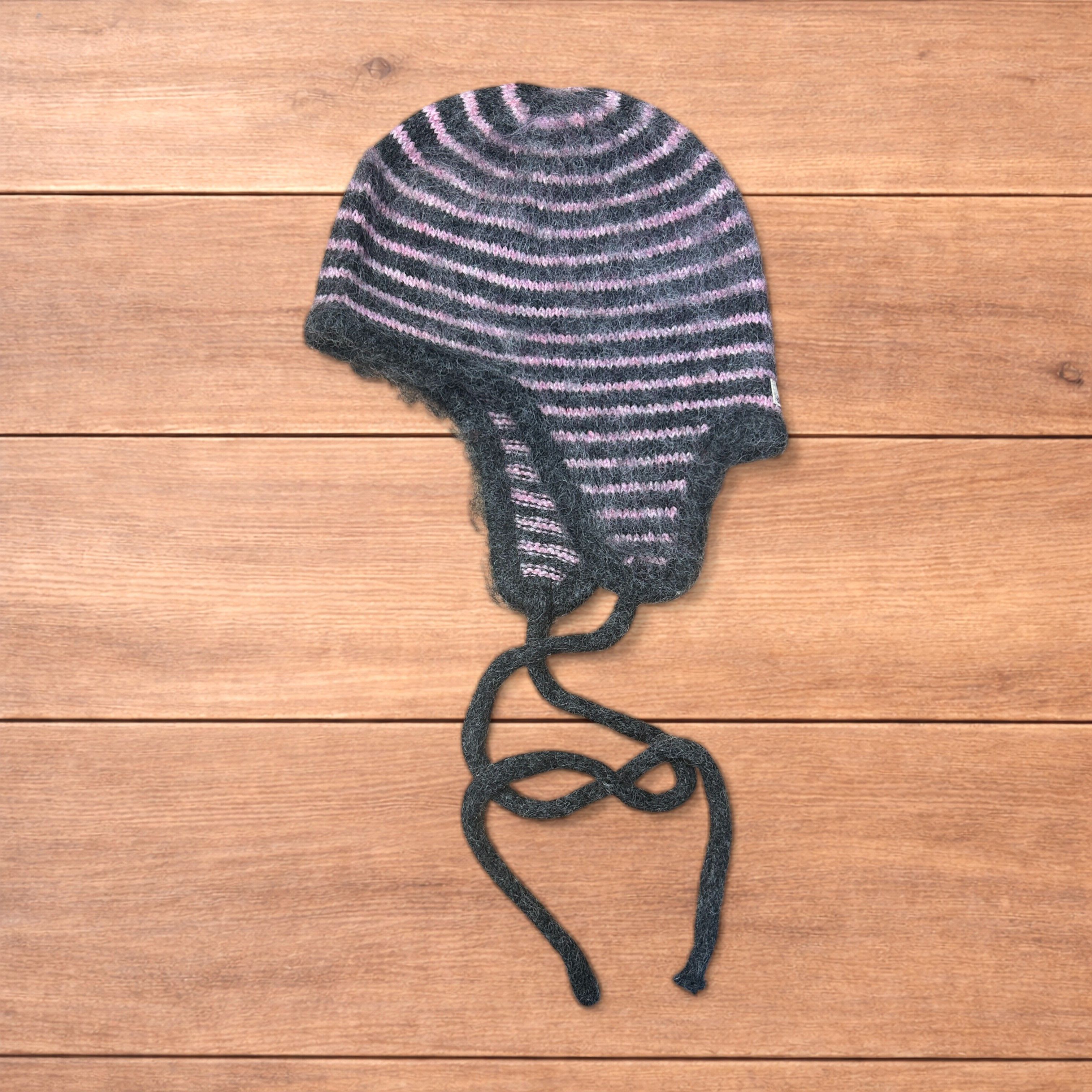 Japanese Brand Vintage style knitted ear flap bonnet in pink/grey stripes. Size ONE SIZE - 3 Thumbnail