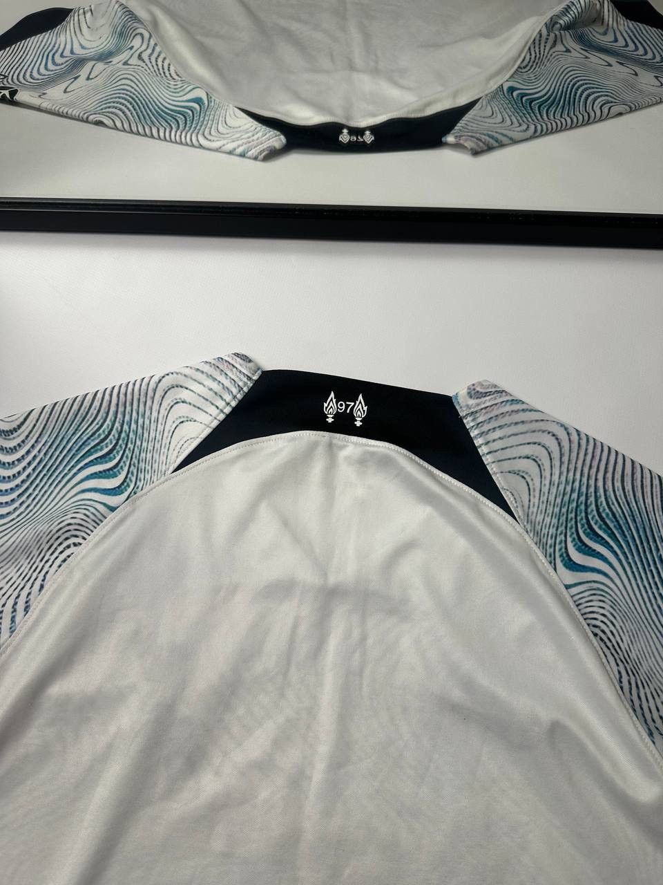 Nike Nike Authentic Liverpool 2022/23 Away Soccer Jersey Size US XL / EU 56 / 4 - 12 Thumbnail