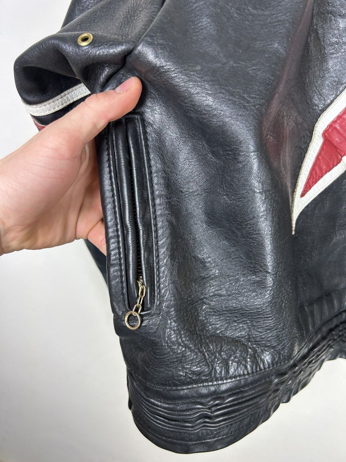 Vanson Leathers × Vintage Vintage Vanson Leather Bikers Jacket Size US L / EU 52-54 / 3 - 14 Thumbnail
