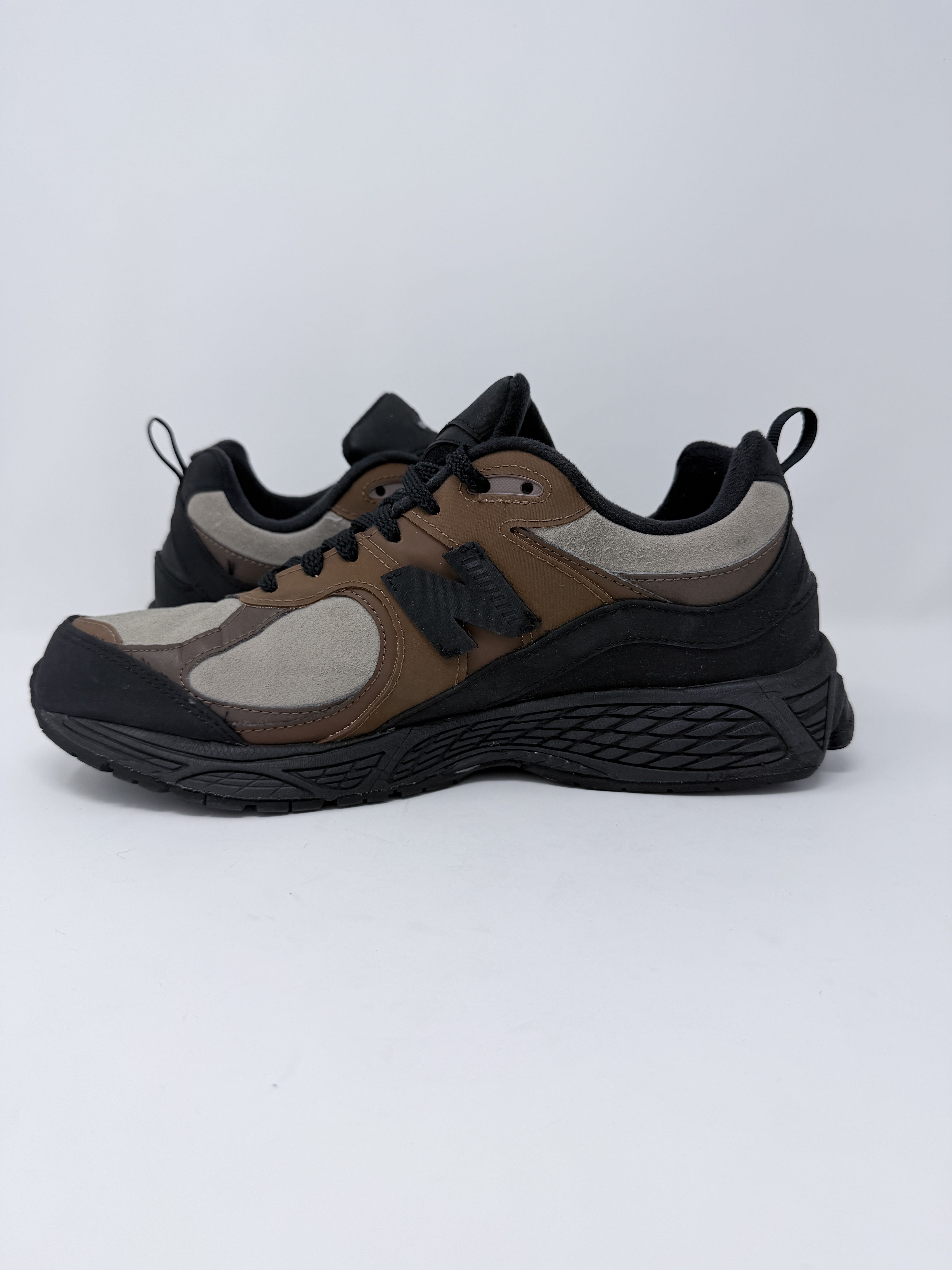 New Balance × The Basement BSMNT New Balance 2002R Earth Brown Basement Size US 10.5 / EU 43-44 - 6 Thumbnail