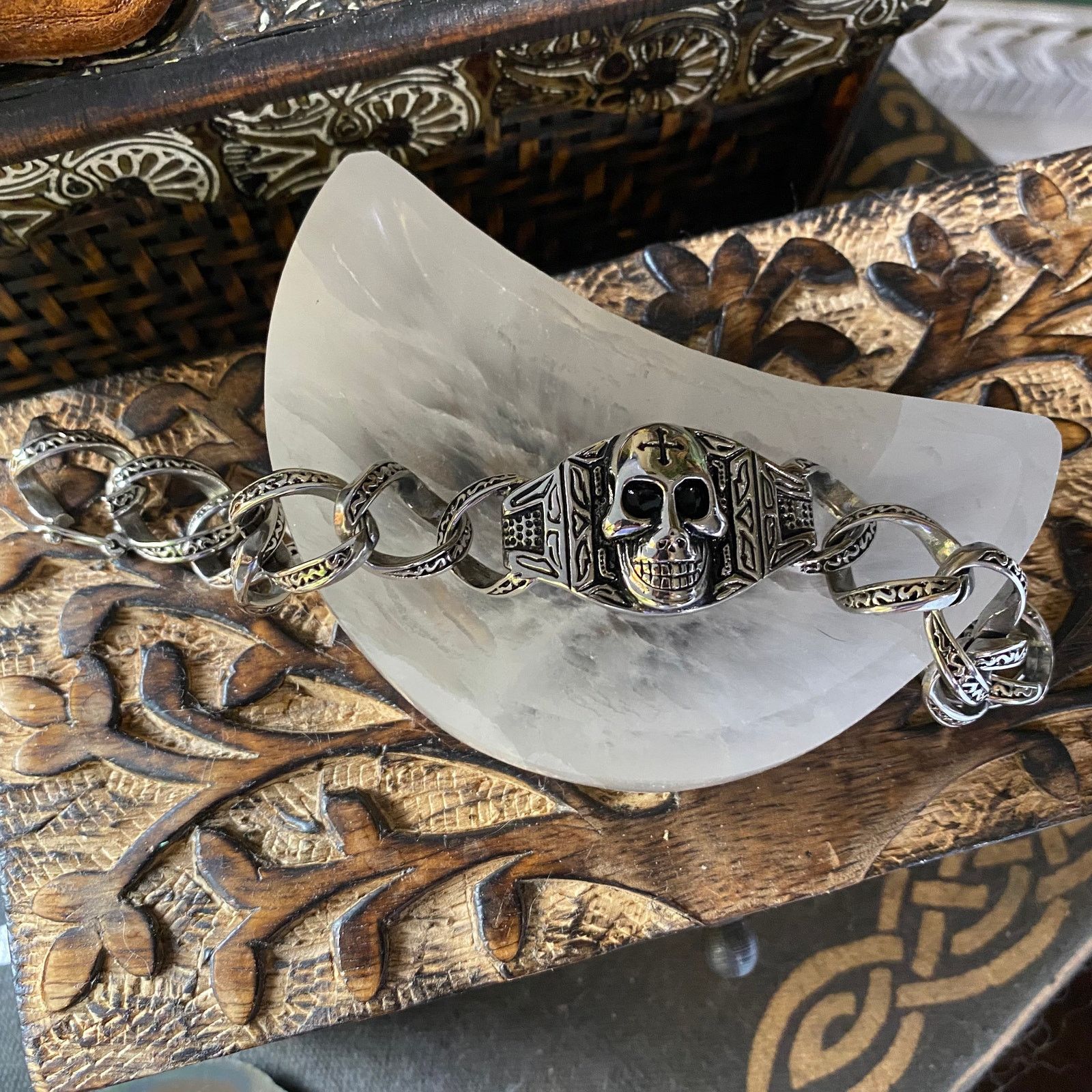 The Unbranded Brand Men's Skull Stainless Steel Bracelet Size ONE SIZE - 1 Thumbnail