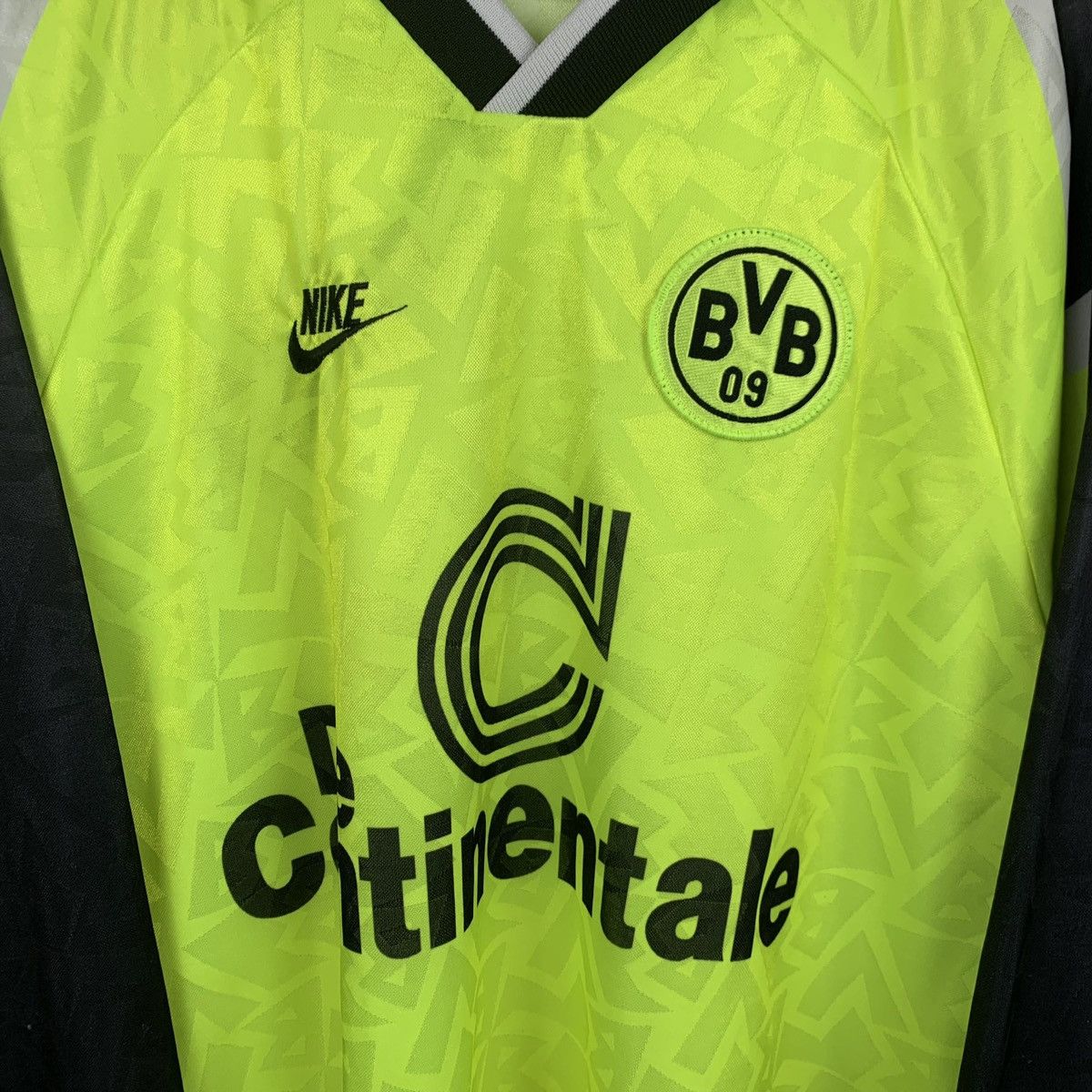 Nike Vintage Nike Borussia Dortmund Soccer Jersey Size XXL Green Size US XXL / EU 58 / 5 - 2 Thumbnail