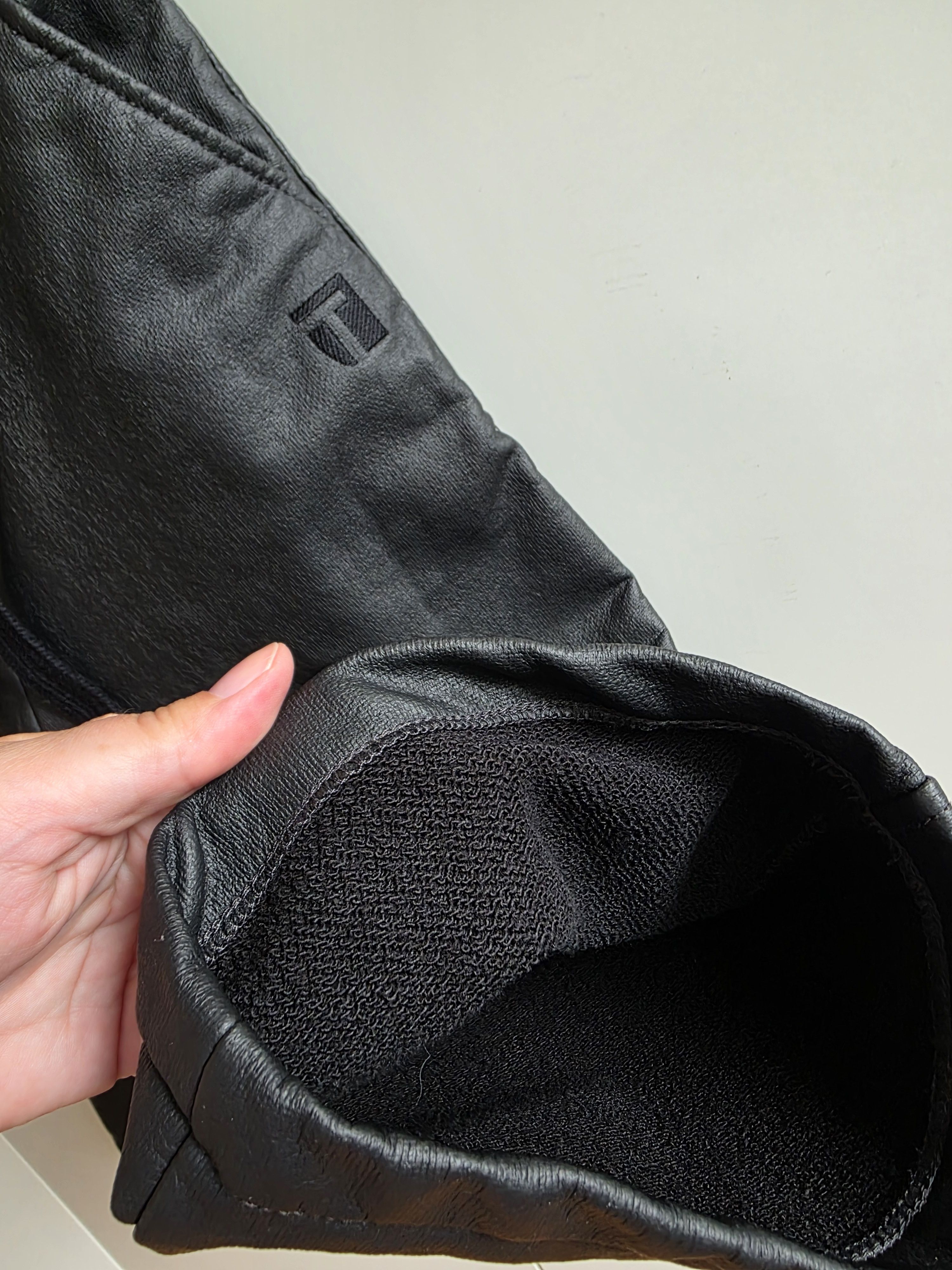 Alexander Wang Alexander Wang black shorts XS S japan style Size US 28 / EU 44 - 6 Thumbnail