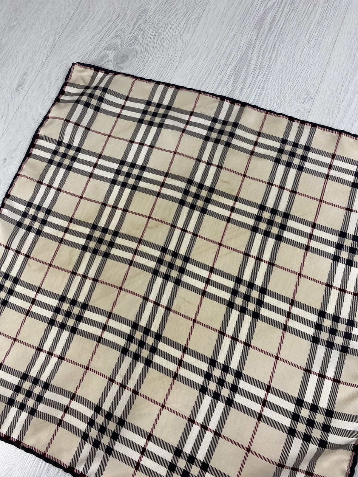 Burberry Burberry Mini 47/46 Silk Scarf like Versace YSL Size ONE SIZE - 2 Thumbnail