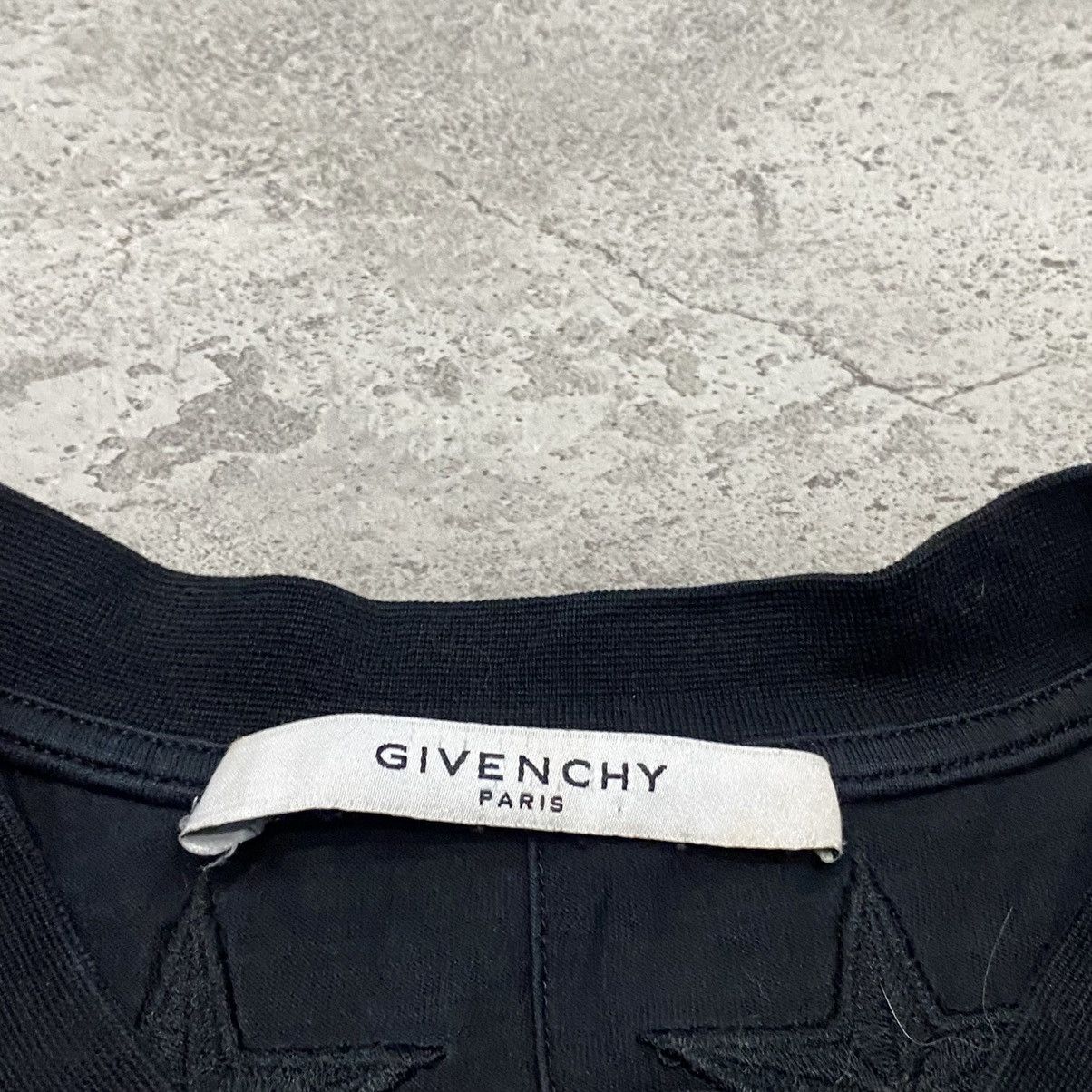 Givenchy Givenchy Stars Black Tshirt Size US S / EU 44-46 / 1 - 5 Thumbnail
