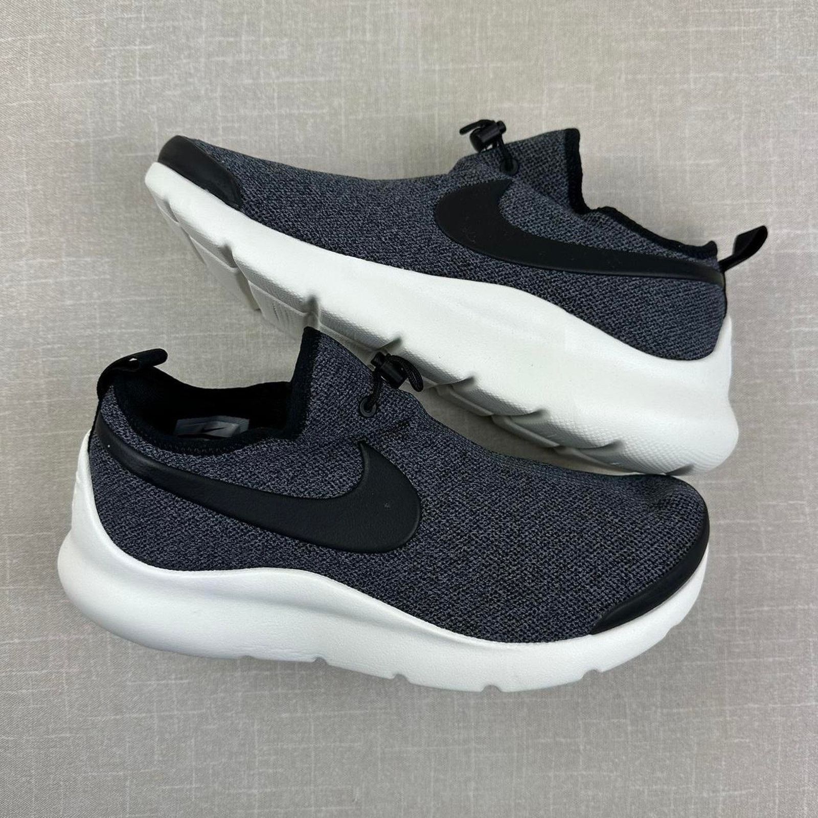 Nike 2017 Nike Aptare SE "Black Sail" Size US 9.5 / EU 42-43 - 2 Thumbnail