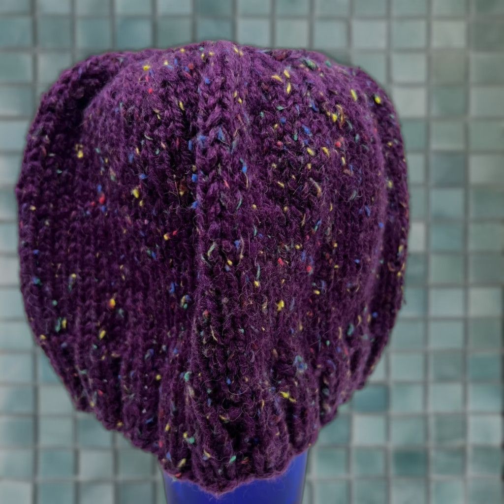 Vintage VINTAGE Hand Knitted Purple Beanie Hat One Size Ski Cap - Teens - Acrylic - Made in USA Size ONE SIZE - 1 Thumbnail