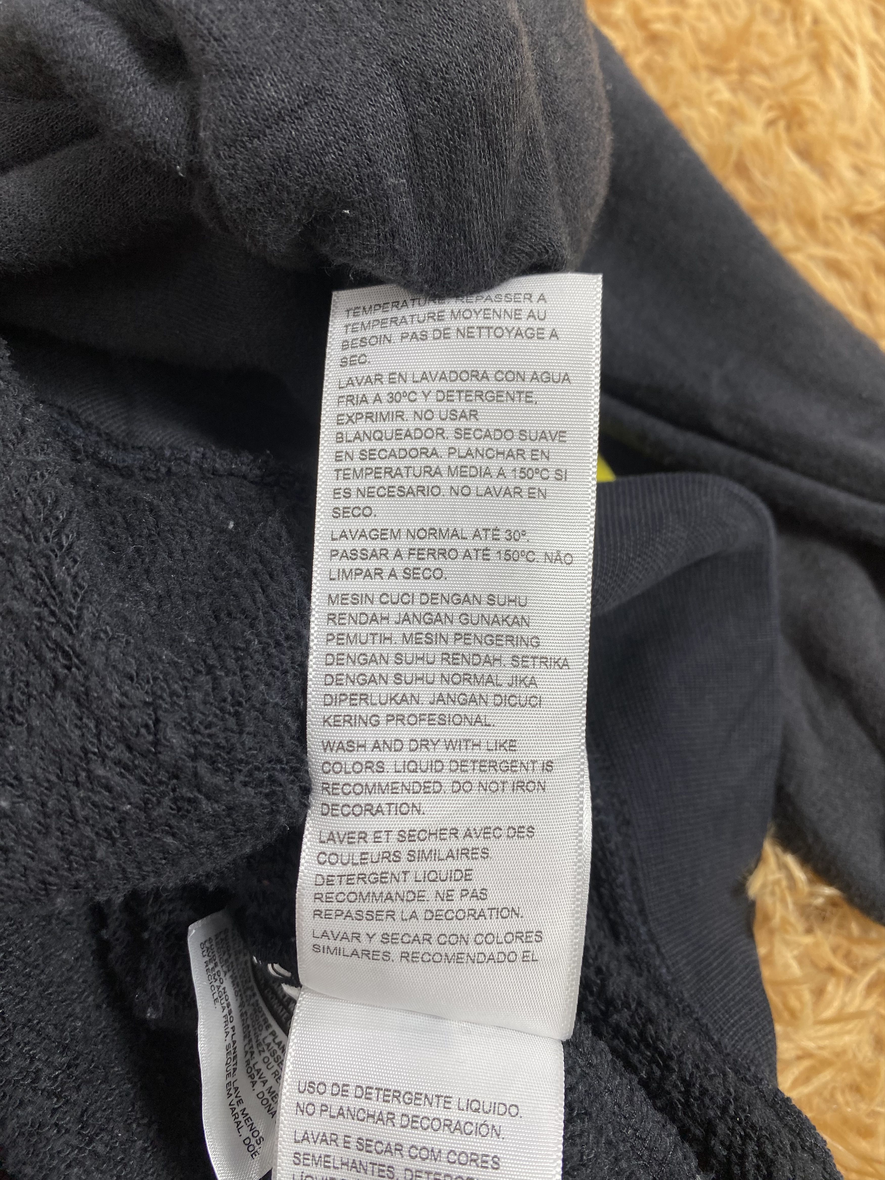 Levi's Vintage Levi's Hoodie Sweatshirts PS0178 Size US L / EU 52-54 / 3 - 9 Thumbnail