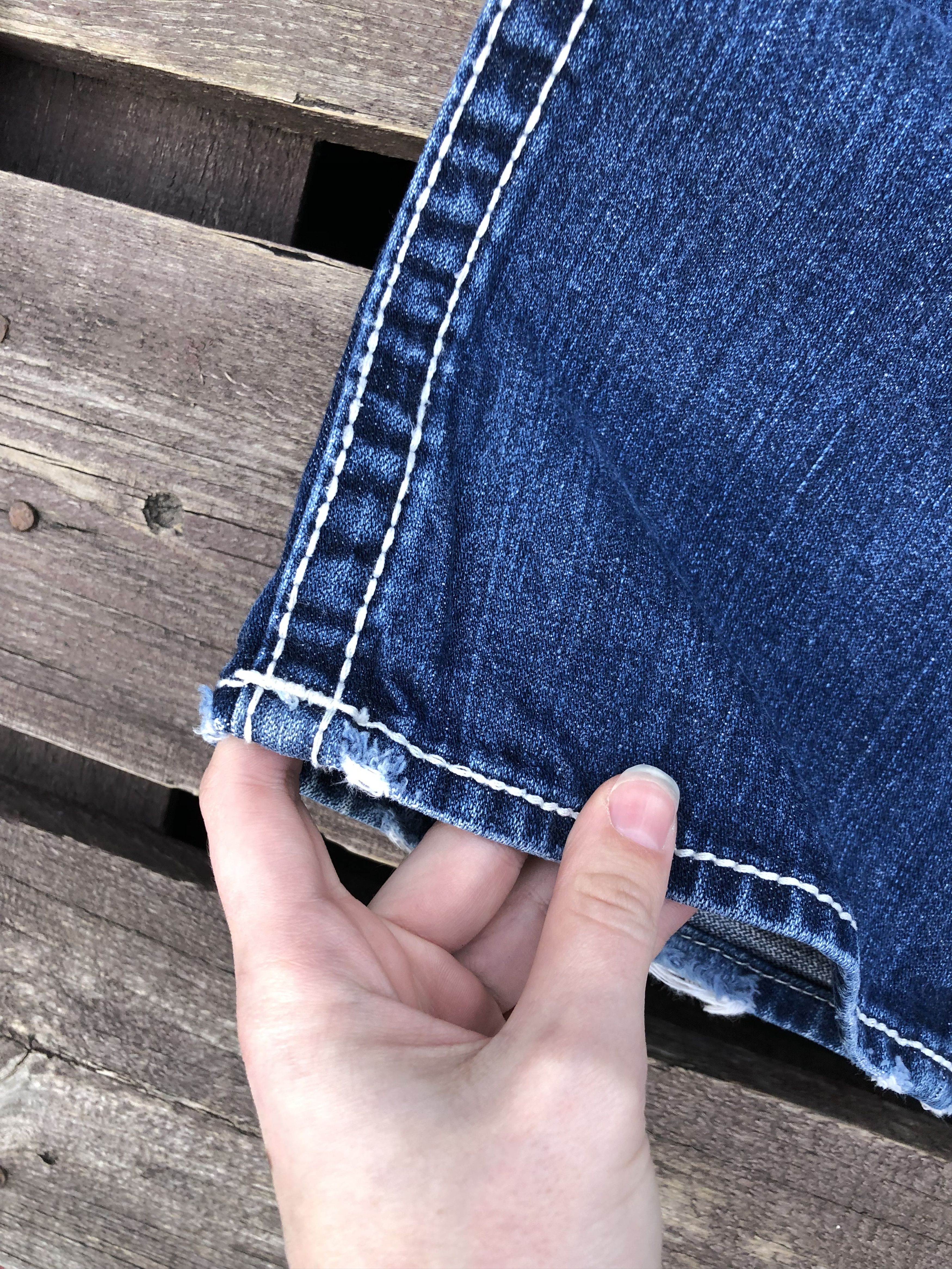 True Religion True Religion Y2K Vintage Johnny Big T Denim Jeans Size 27 Size 27" / US 4 / IT 40 - 13 Thumbnail