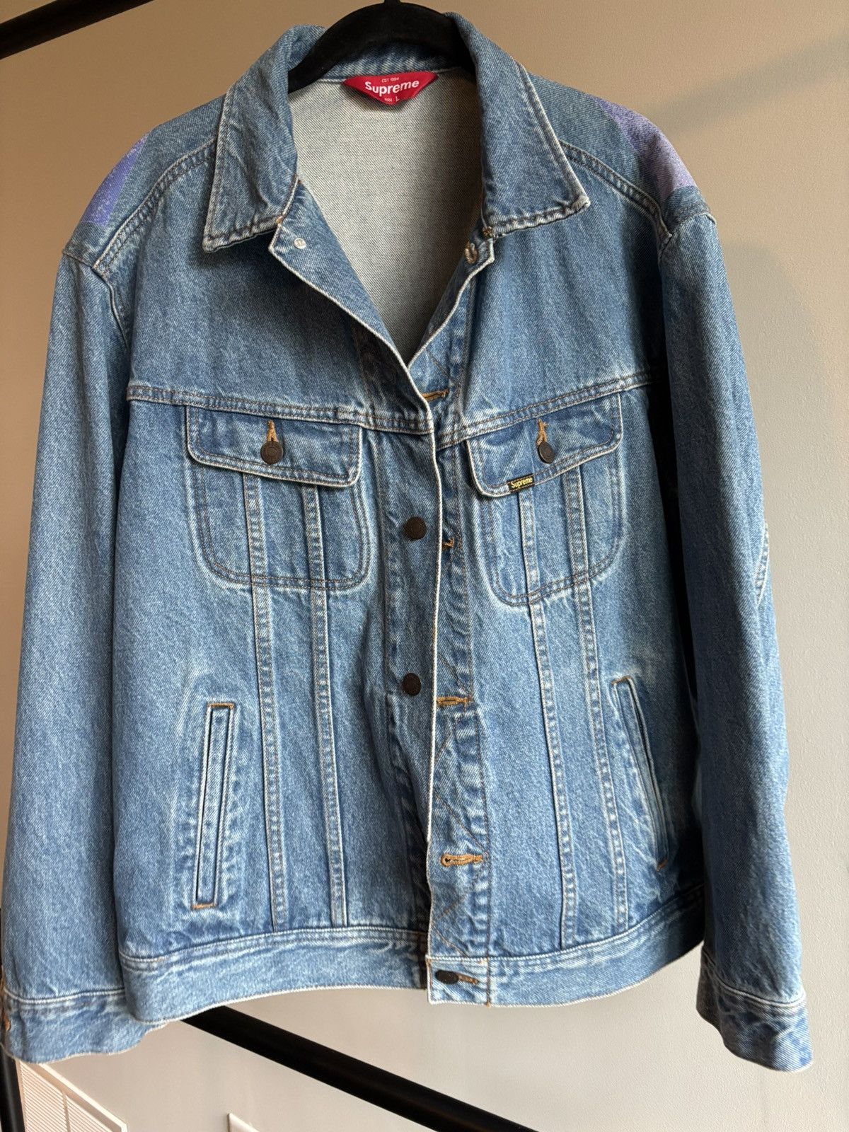 Supreme Supreme SS19 new york painted jacket Size US L / EU 52-54 / 3 - 1 Thumbnail
