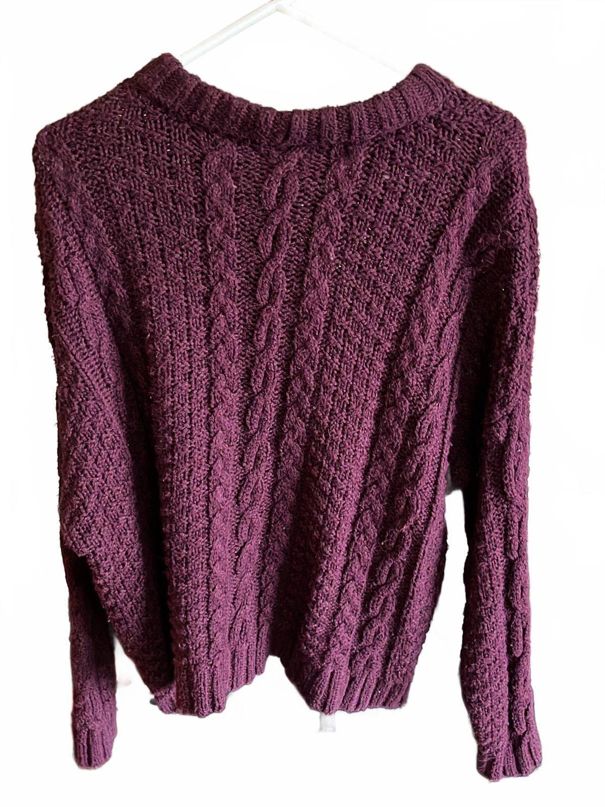 Designer Aerie Cozy Knit Cable Sweater - Medium Size M / US 6-8 / IT 42-44 - 3 Thumbnail
