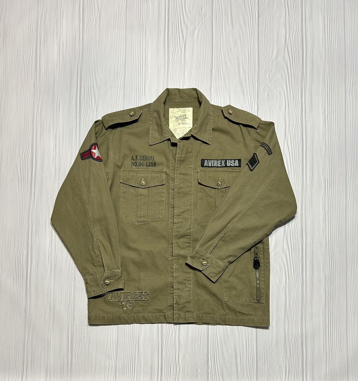 Avirex Vintage Military Avirex USA Army Patch Button Up Jacket Size US M / EU 48-50 / 2 - 1 Thumbnail
