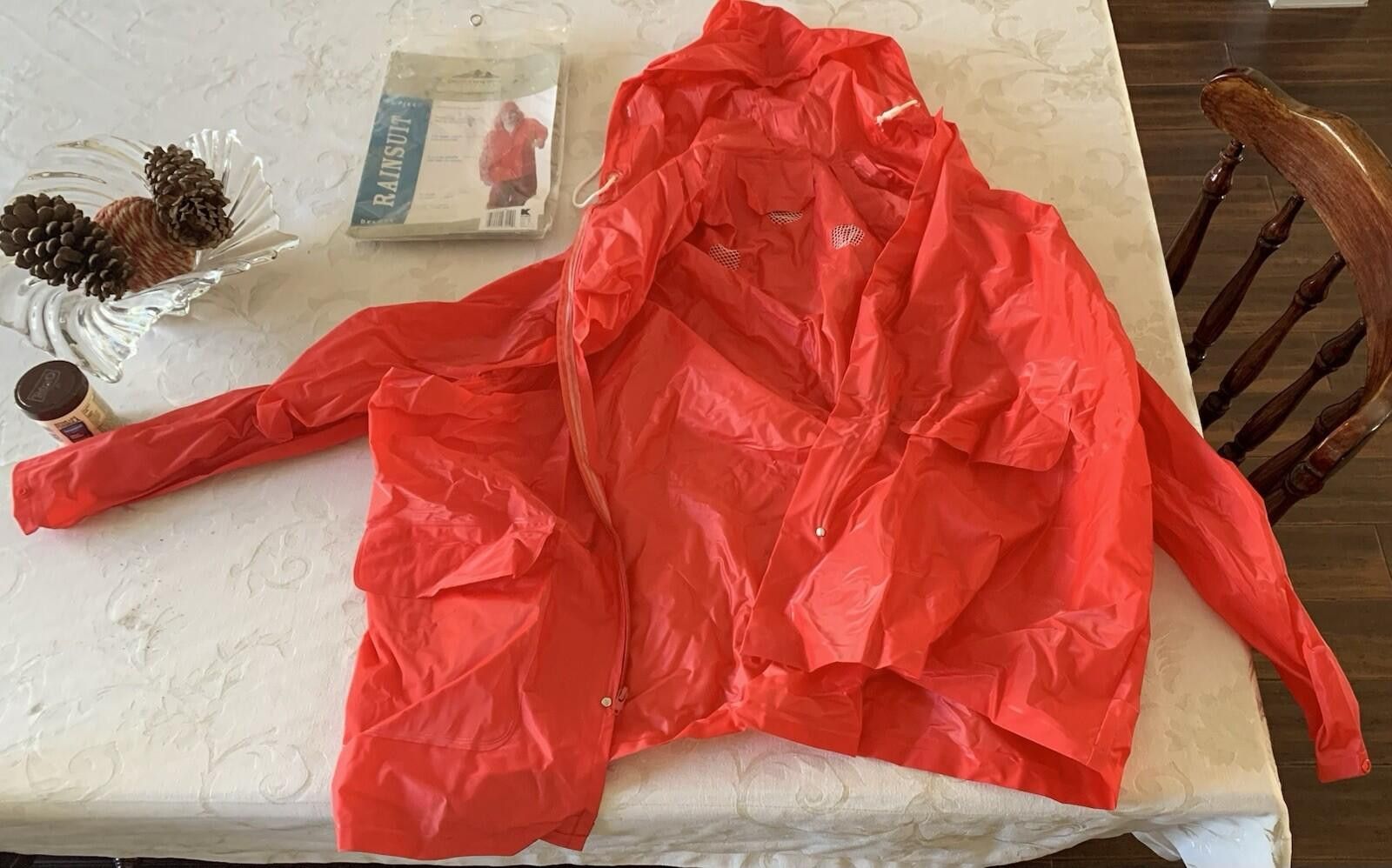 Northwest Territory Northwest Territory L/XL Red Plastic Rain Jacket Size US XL / EU 56 / 4 - 2 Thumbnail
