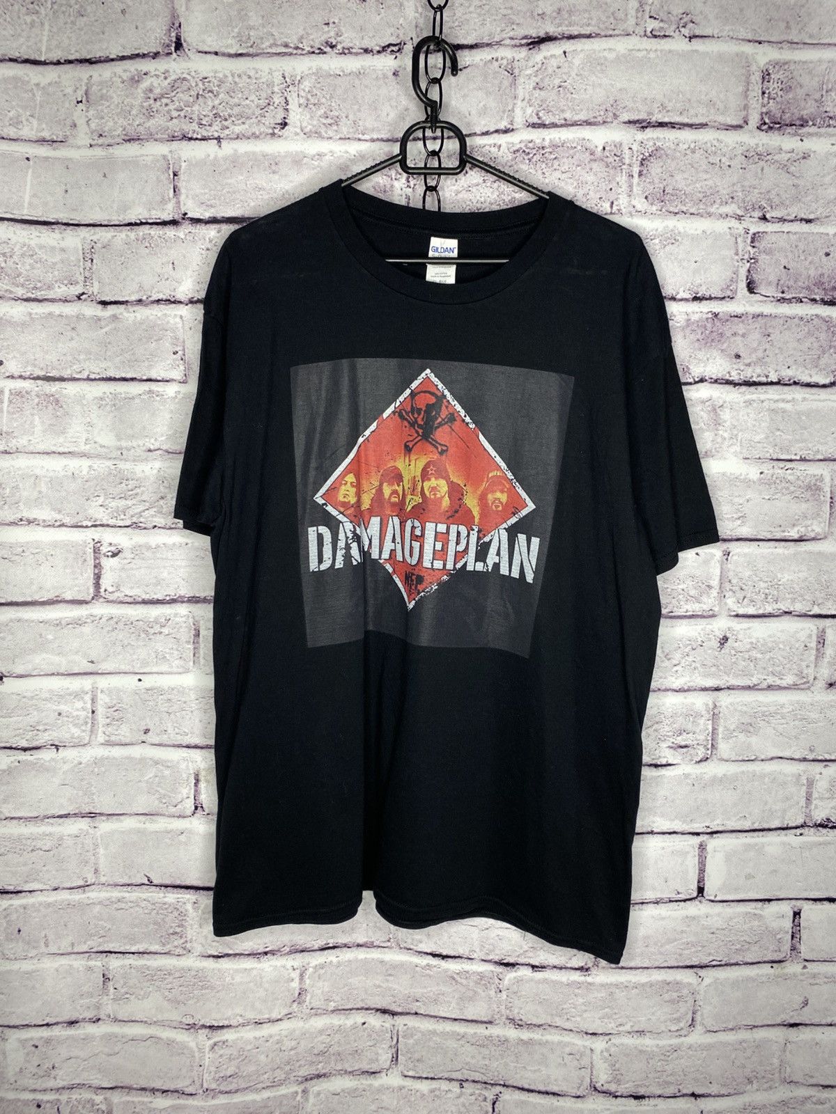 Band Tees Men's Vintage T-Shirt Damage Plan NFP Graphic Tee Y2K Logo Size US XXL / EU 58 / 5 - 1 Thumbnail