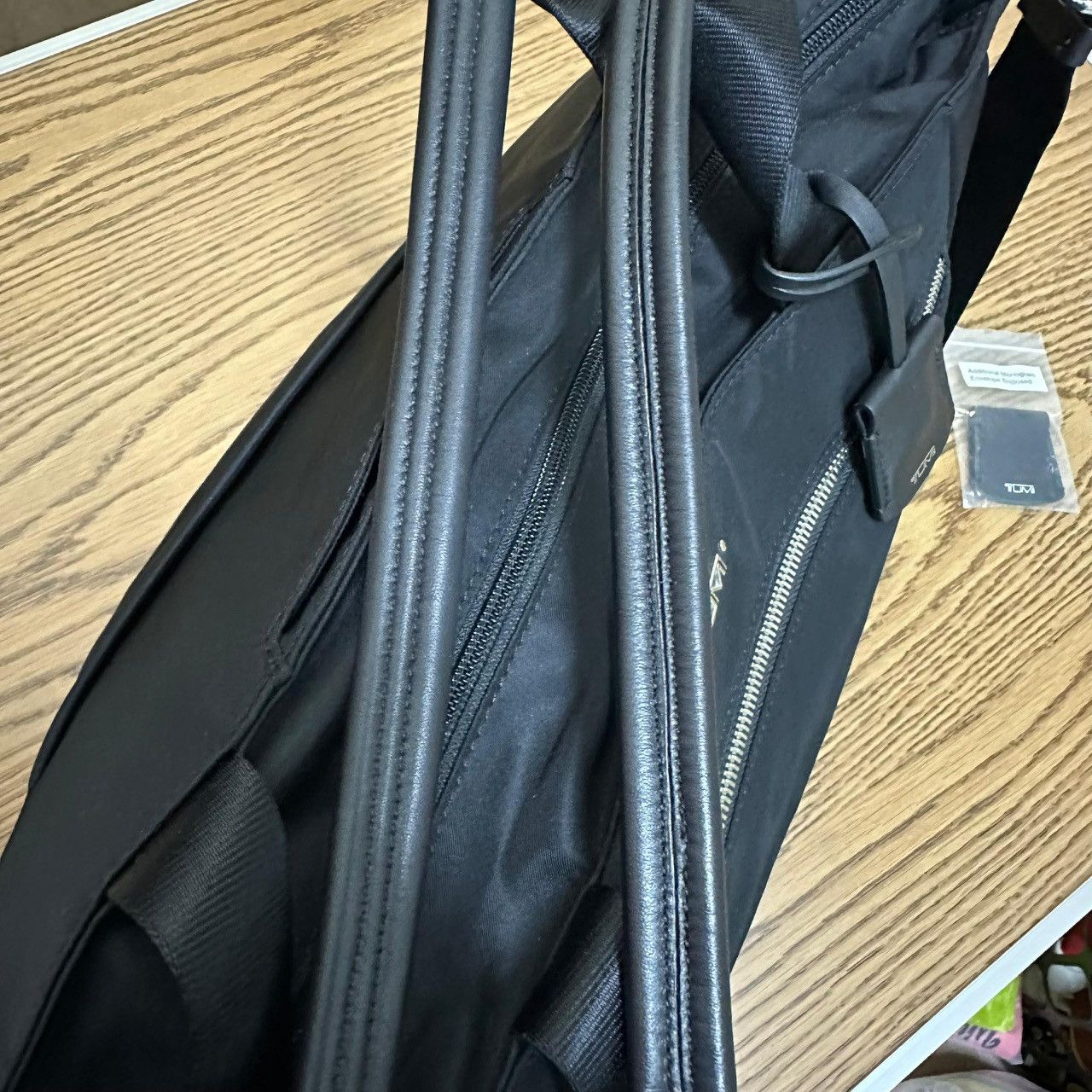 Tumi Authentic TUMI Mauren Tote Voyageur Black Nylon Size ONE SIZE - 14 Thumbnail