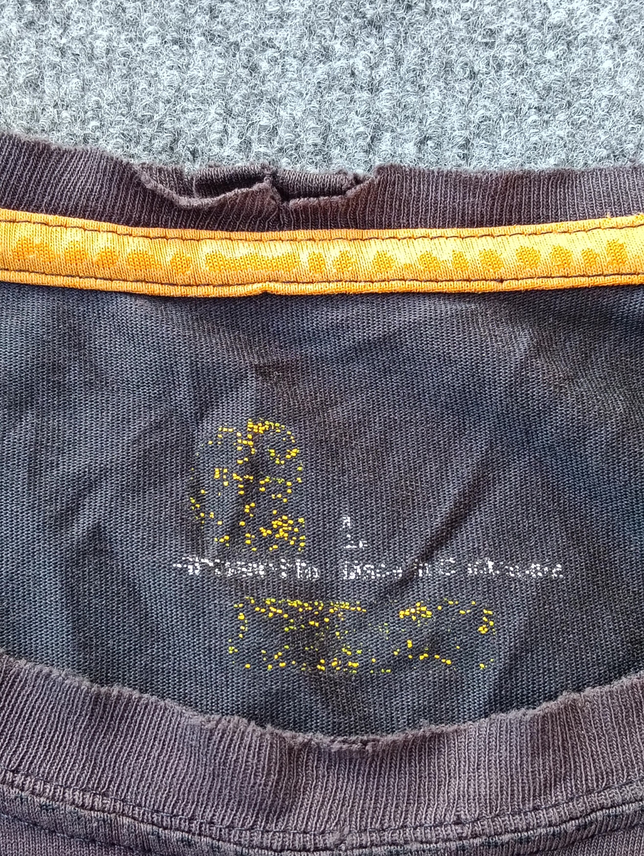 Carhartt Carhartt Distressed & Faded Rare Vintage Workwear Tee Size US L / EU 52-54 / 3 - 4 Thumbnail