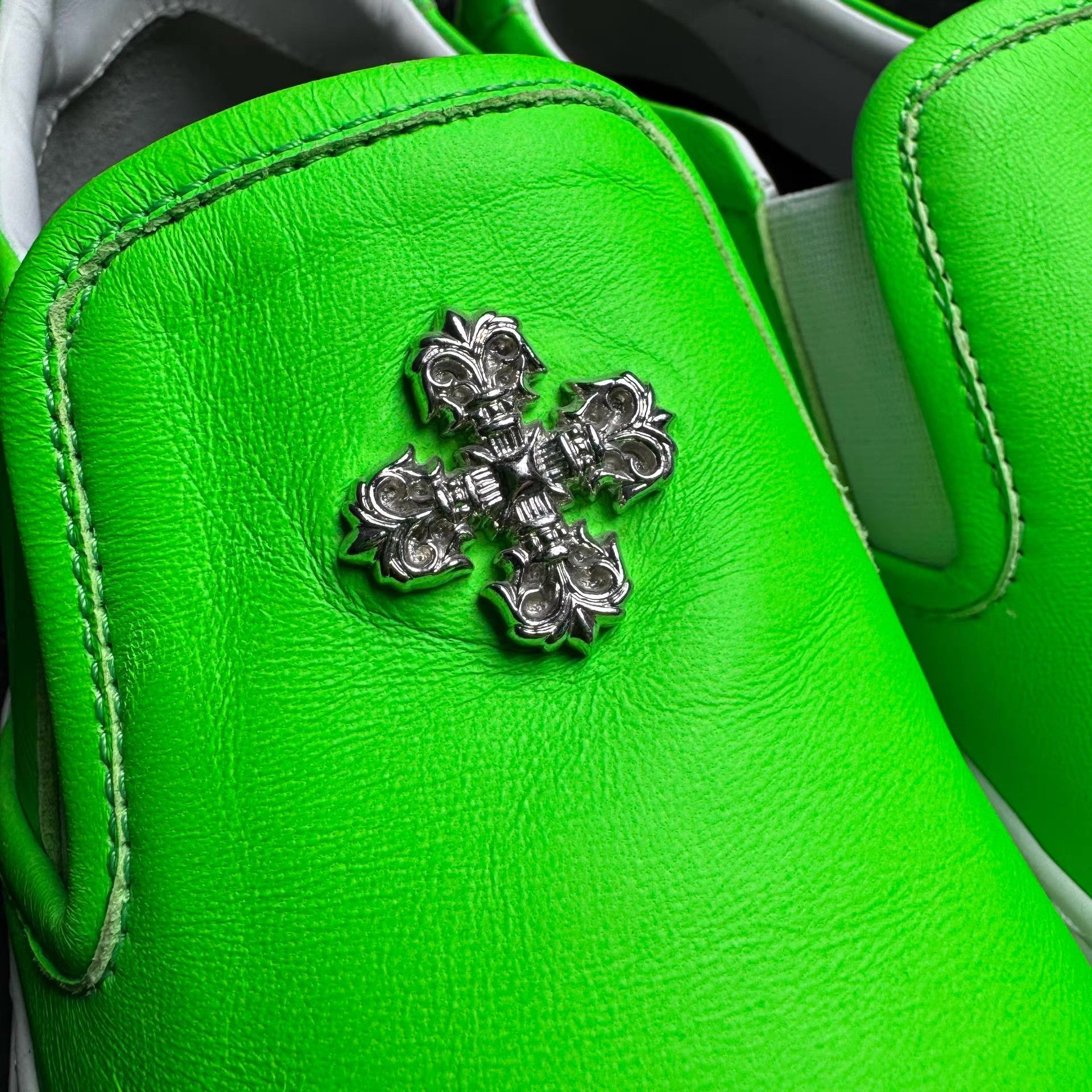 Chrome Hearts Chrome Hearts Fluorescent Green Flame Cross Sneakers Q10 Size US 6 / EU 39 - 9 Thumbnail