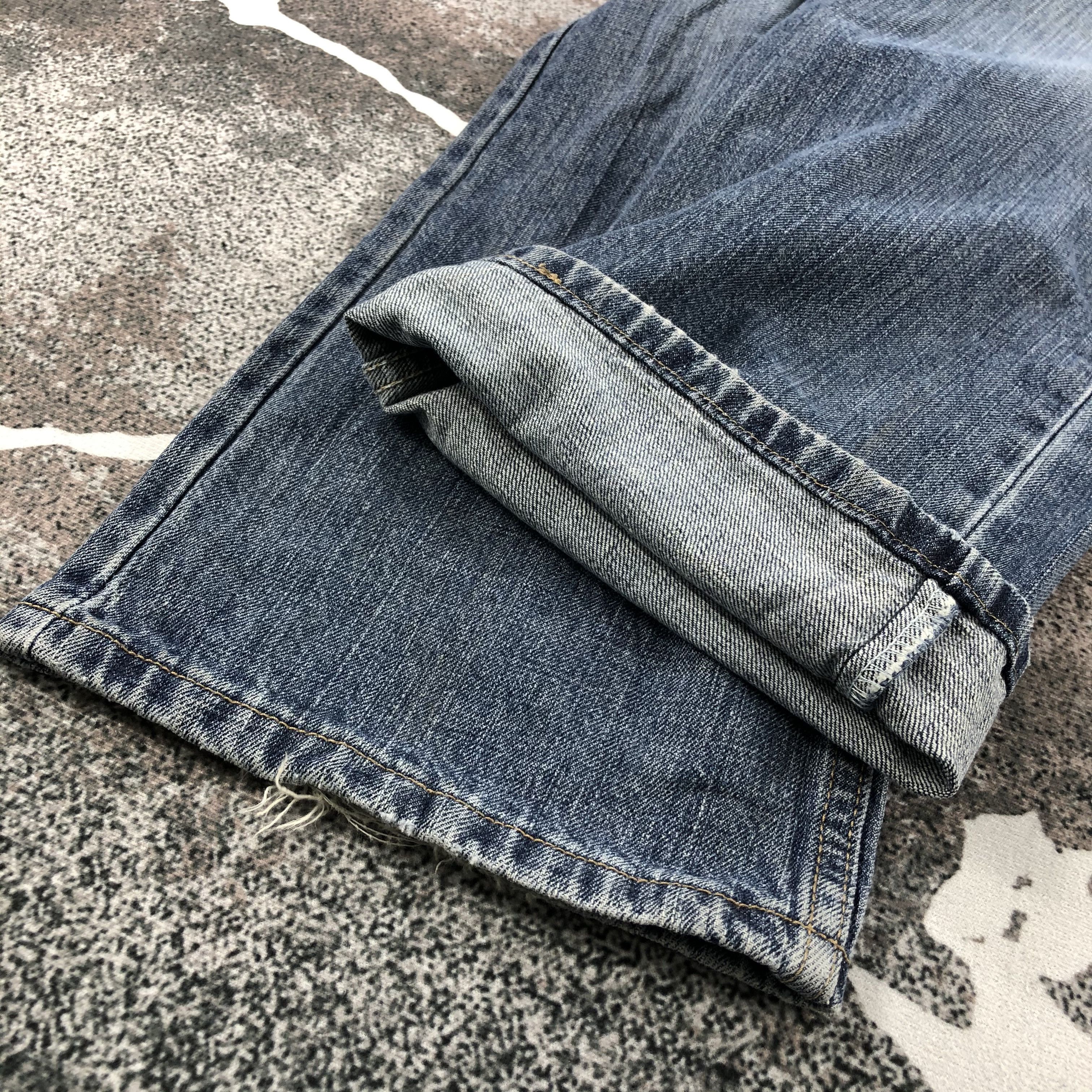 Levi's Vintage Levis 559 Jeans Faded Blue Denim KJ575 Size US 32 / EU 48 - 7 Thumbnail