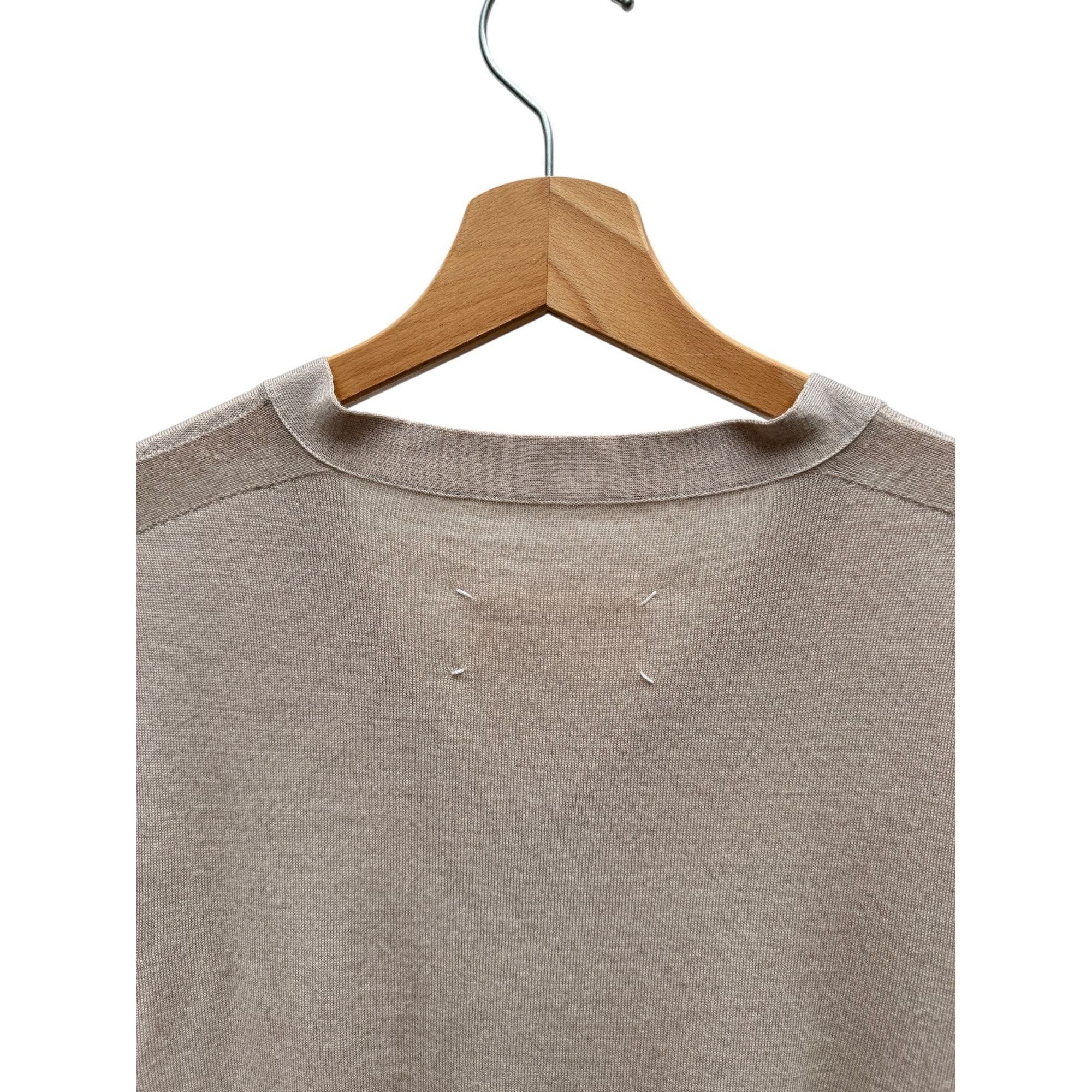 Maison Margiela Vintage Line 14 Silk Cotton Beige V-Neck Knit Sweater Size US S / EU 44-46 / 1 - 5 Thumbnail