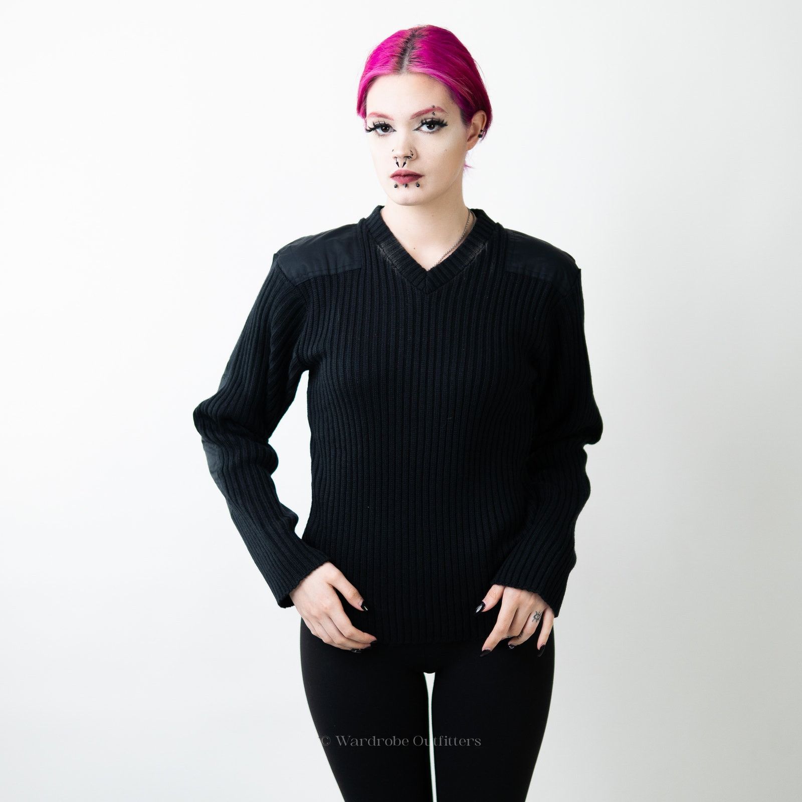 Designer Blauer THICK V-Neck Classic Ribbed Knit Sweater - S Size S / US 4 / IT 40 - 5 Thumbnail